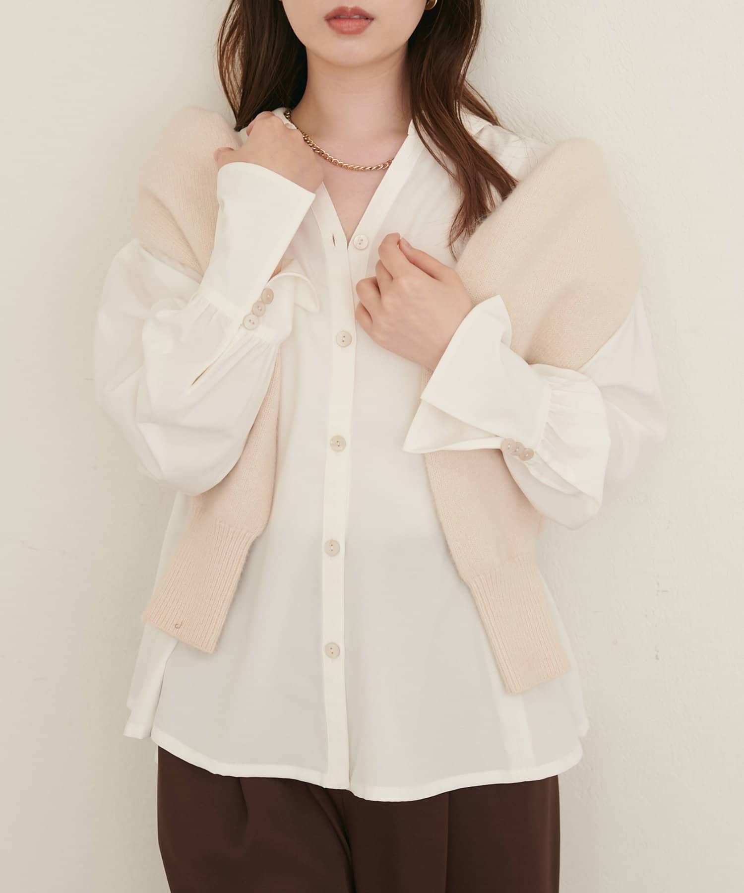 natural couture(ナチュラルクチュール) ペプラムスキッパーシャツ