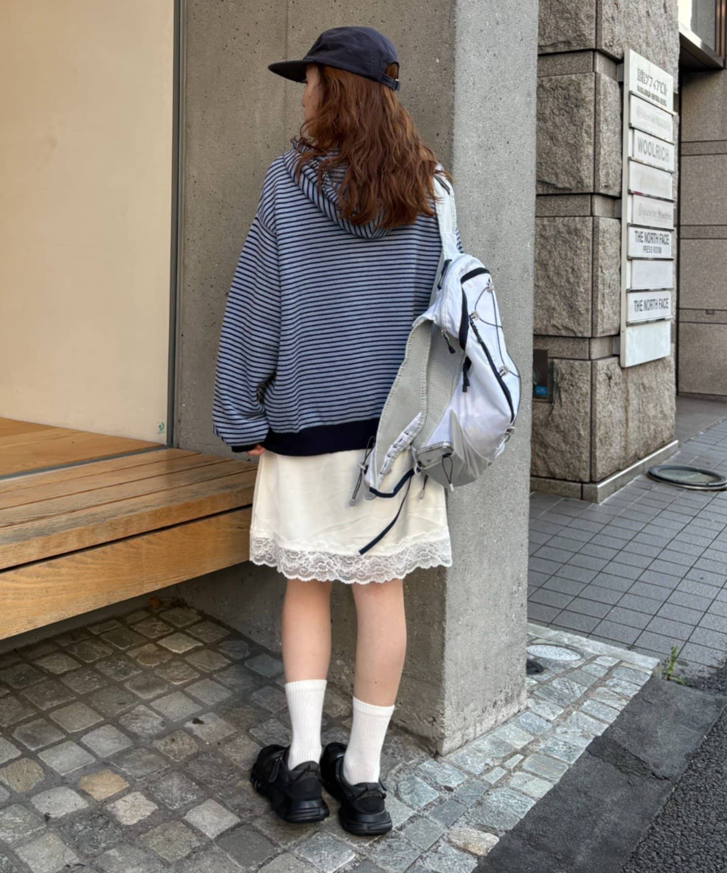 w closet(ダブルクローゼット) ボーダーフーディーニット