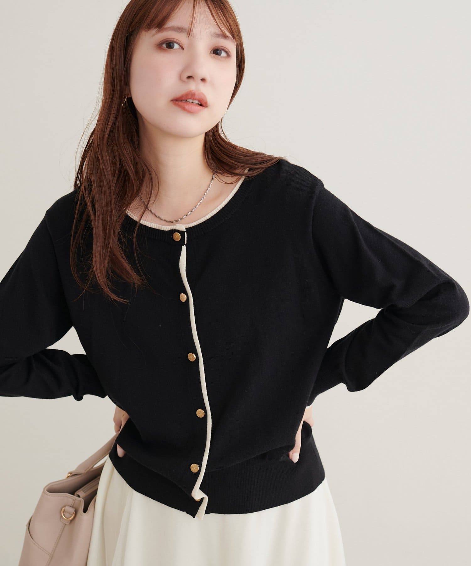 natural couture(ナチュラルクチュール) 配色金ボタンもちもちカーディガン