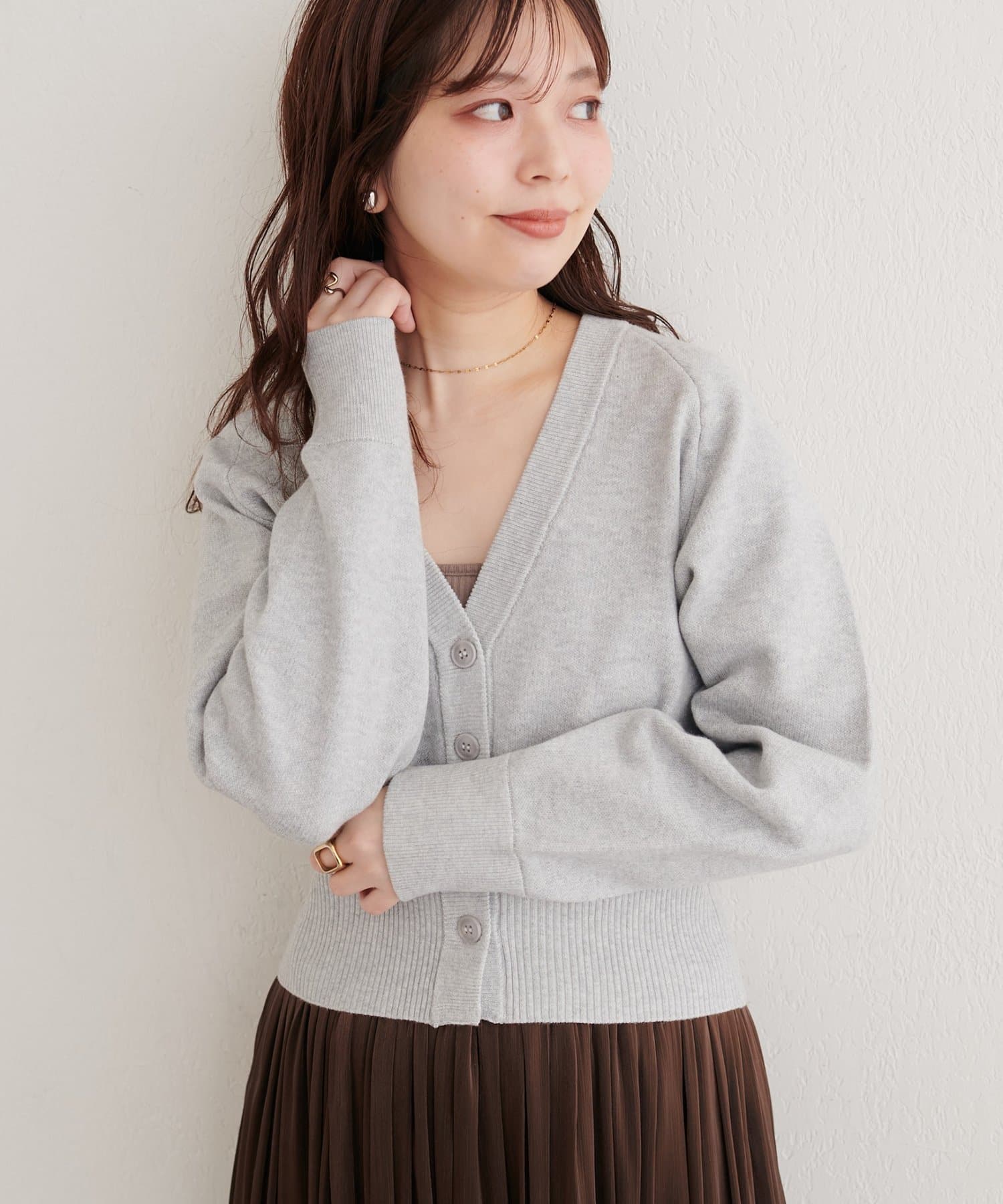 natural couture(ナチュラルクチュール) ラグラン切替Vネックカーディガン