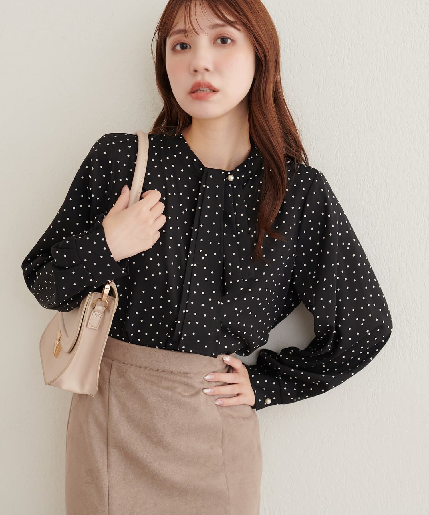 natural couture(ナチュラルクチュール) 取り外しタイ付き2WAYスカーフブラウス