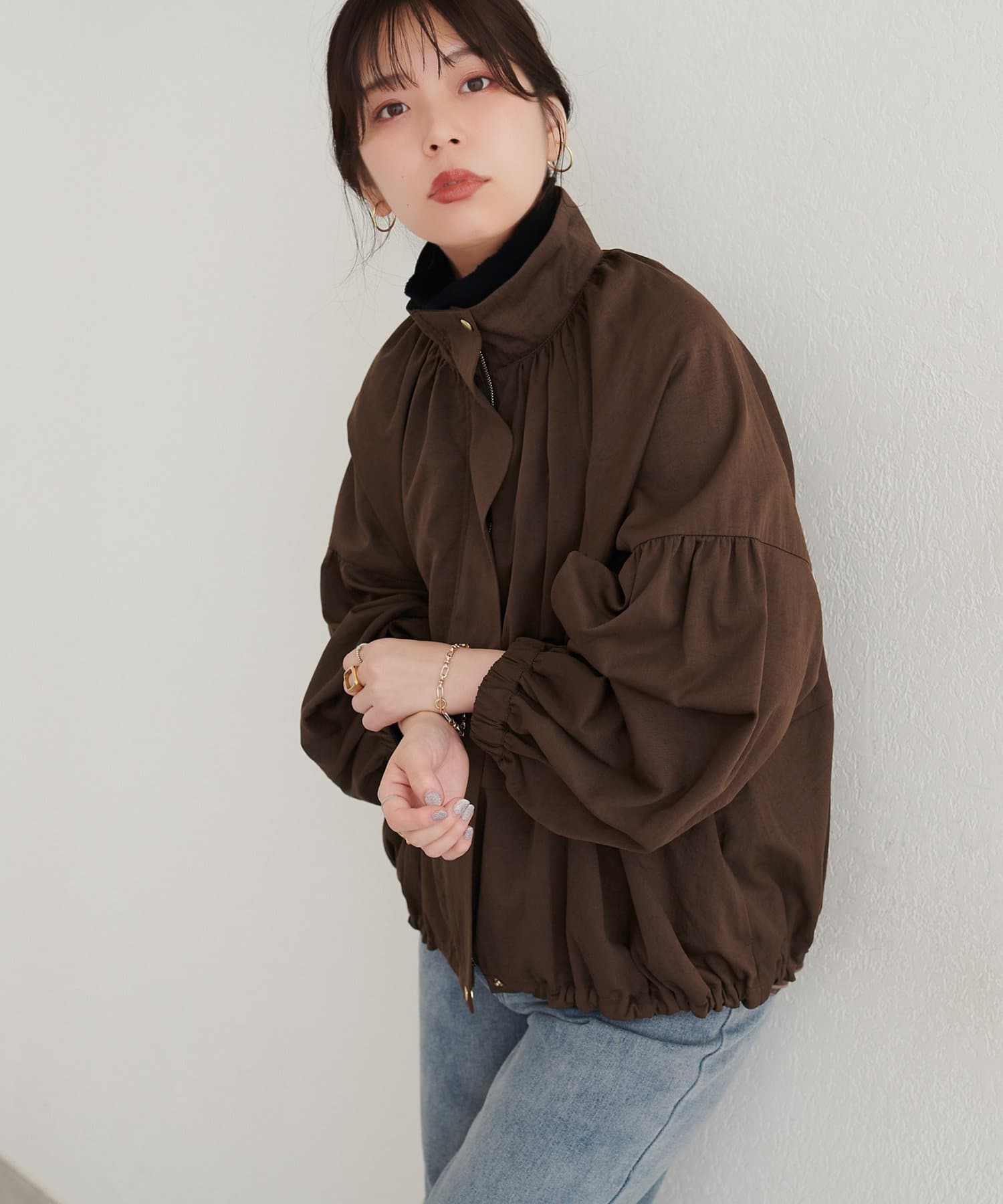 natural couture(ナチュラルクチュール) スタンドカラーギャザーブルゾン