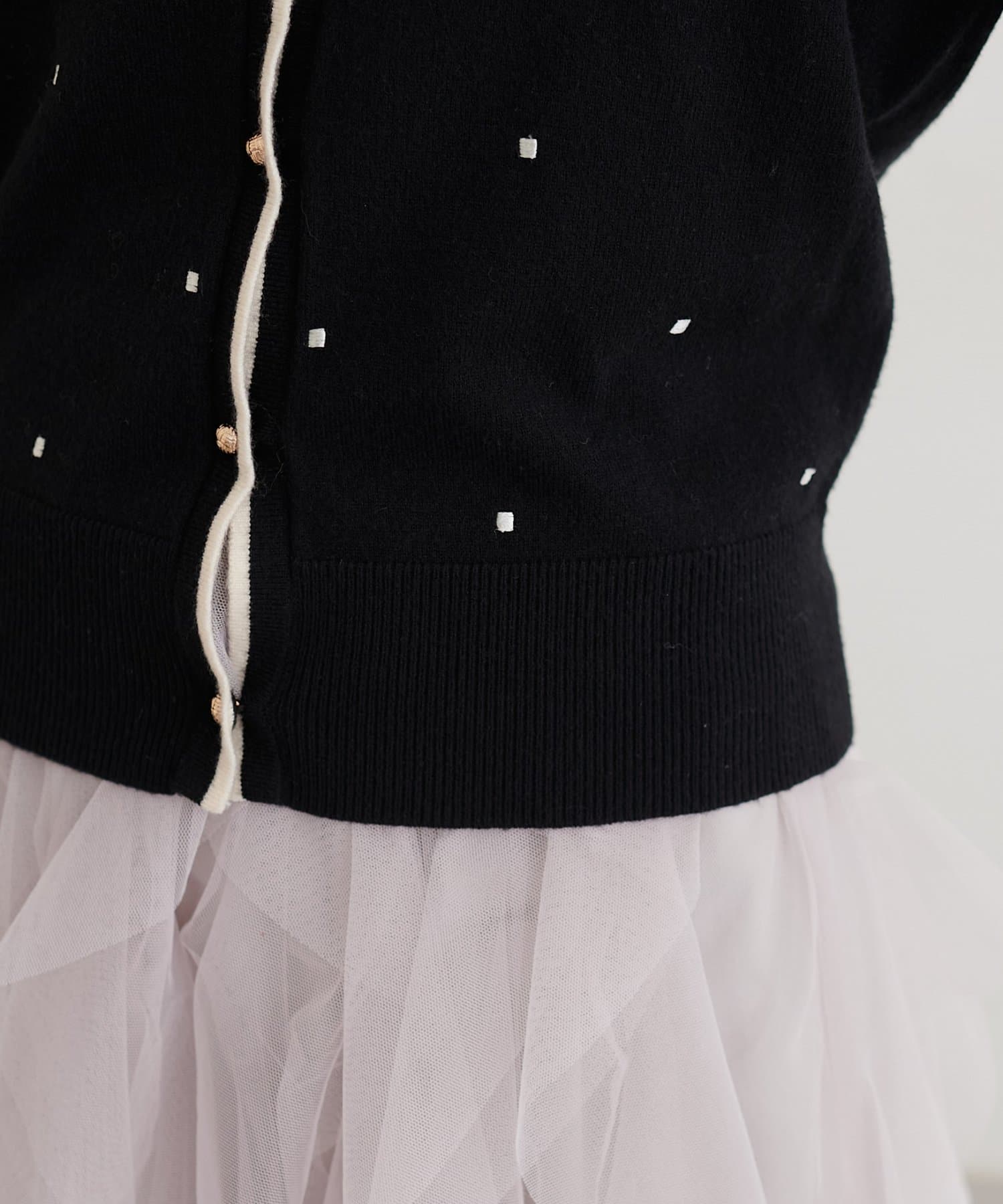 natural couture(ナチュラルクチュール) スクエア刺繍配色カーデ
