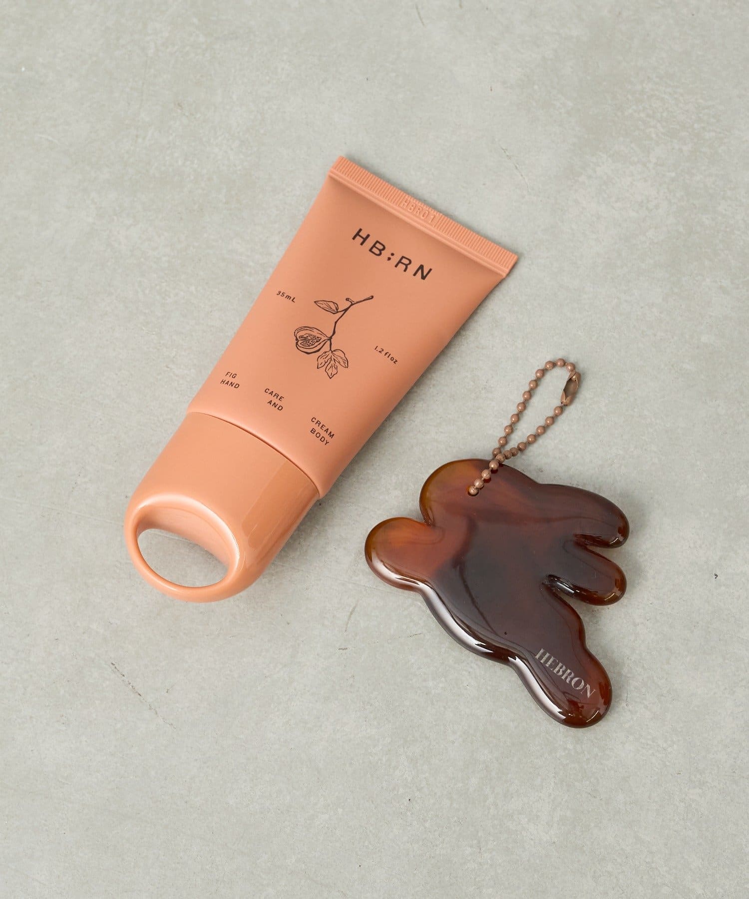 BIRTHDAY BAR(バースデイバー) 【HE:RN】Hand&BodyCream ウサギカッサセット