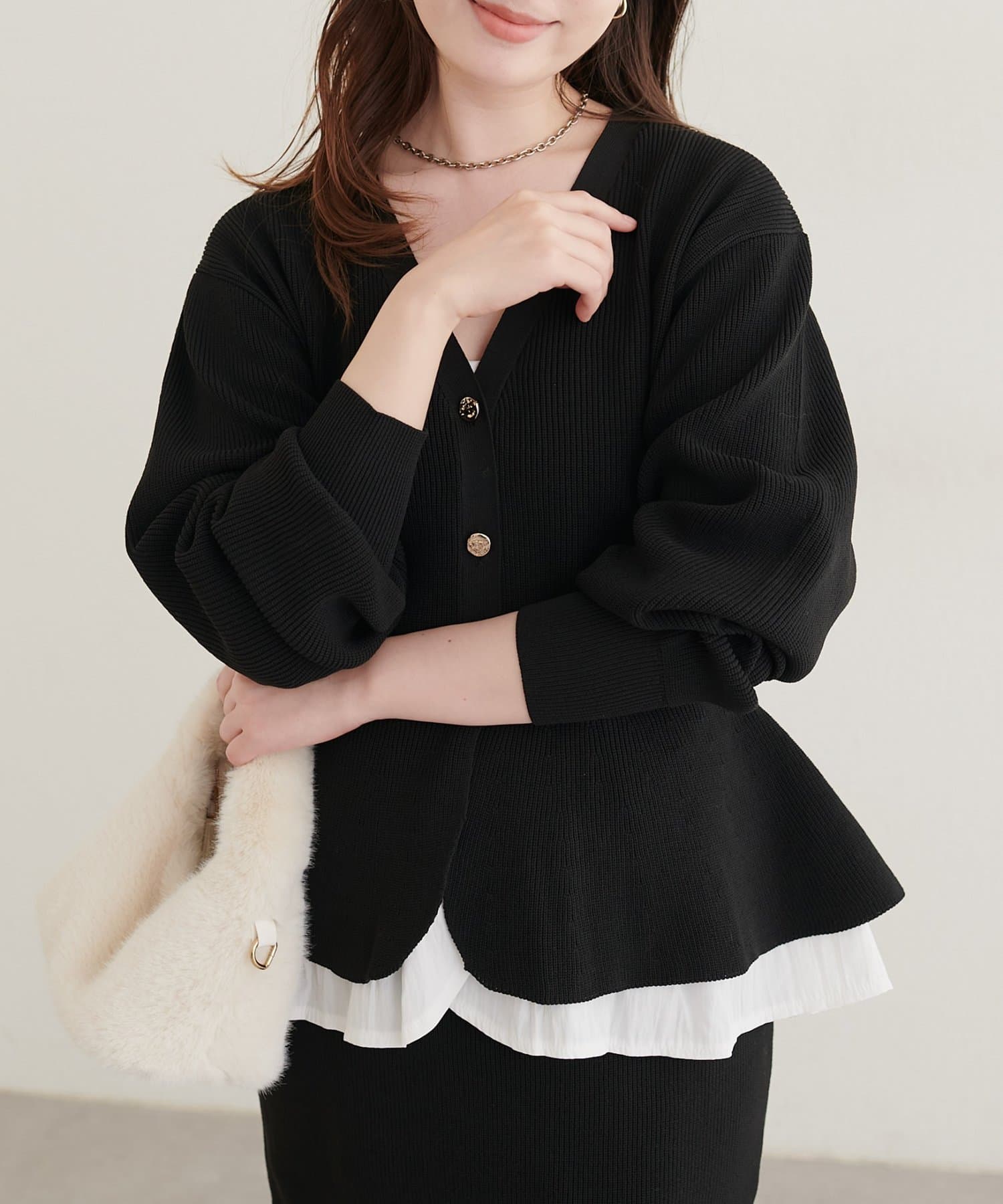 natural couture(ナチュラルクチュール) ふわ軽ペプラムカーディガン