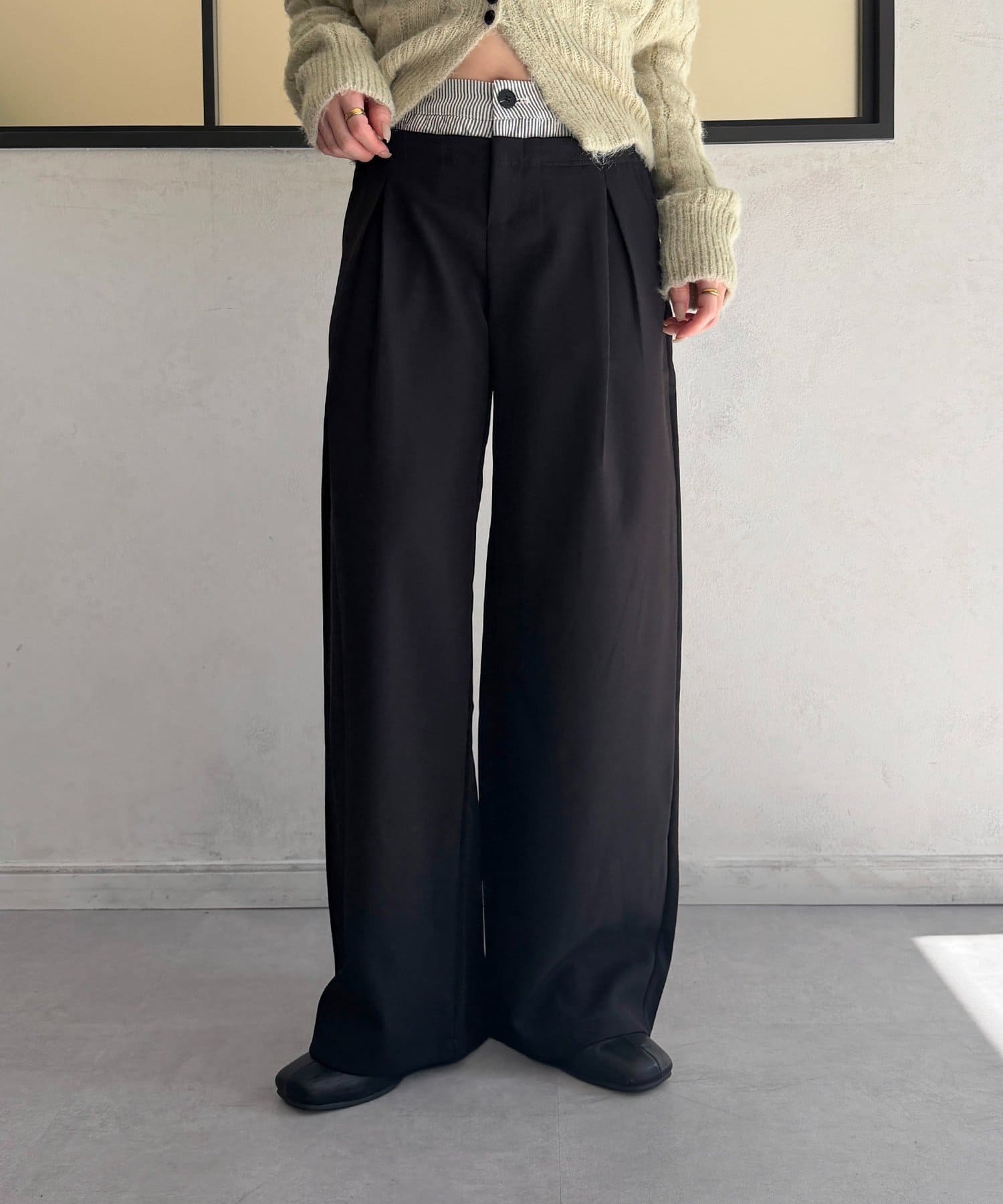 Thevon.(ゼヴォン) ダブルウエストタックスラックス