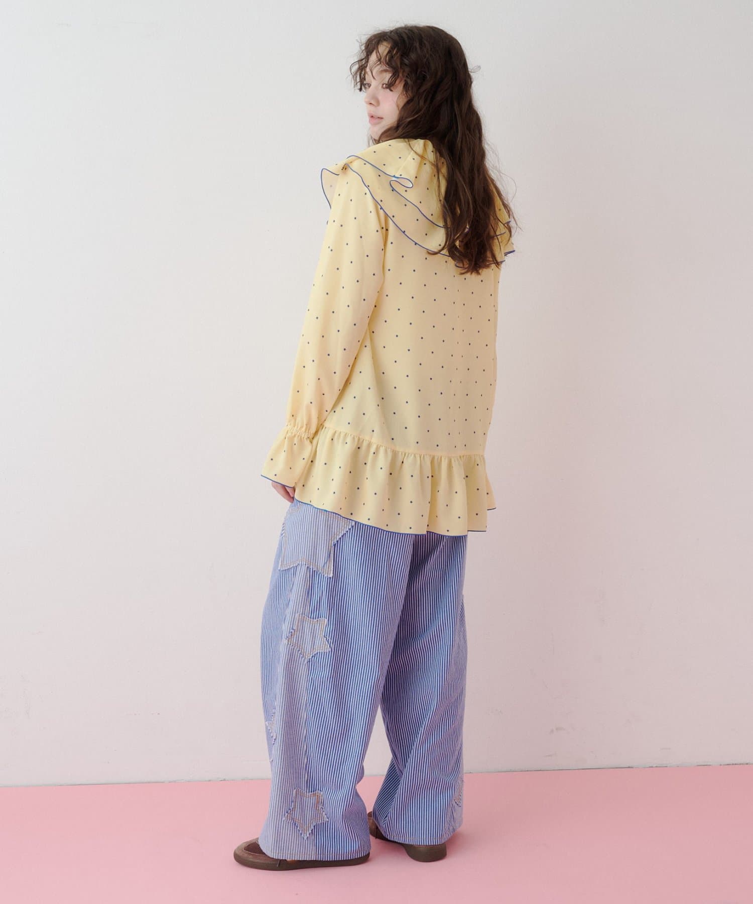 CIAOPANIC TYPY(チャオパニックティピー) 【26Winter展示会 出展商品】【HELLO.SANFRANCISCO】星柄ビックカラーチュニックブラウス