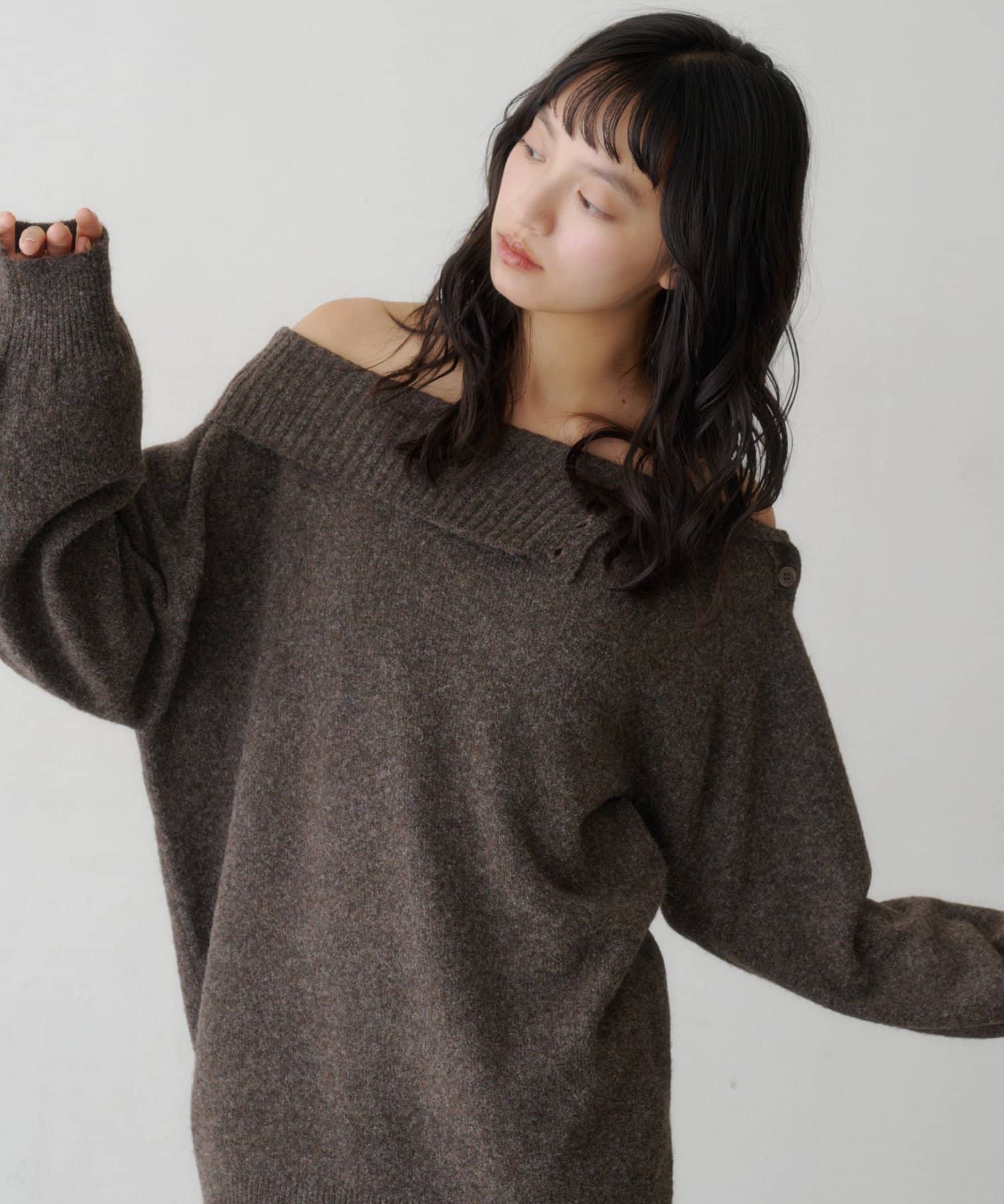 Kastane(カスタネ) 【10.10(土)12:00発売】ボタンオフショルニット