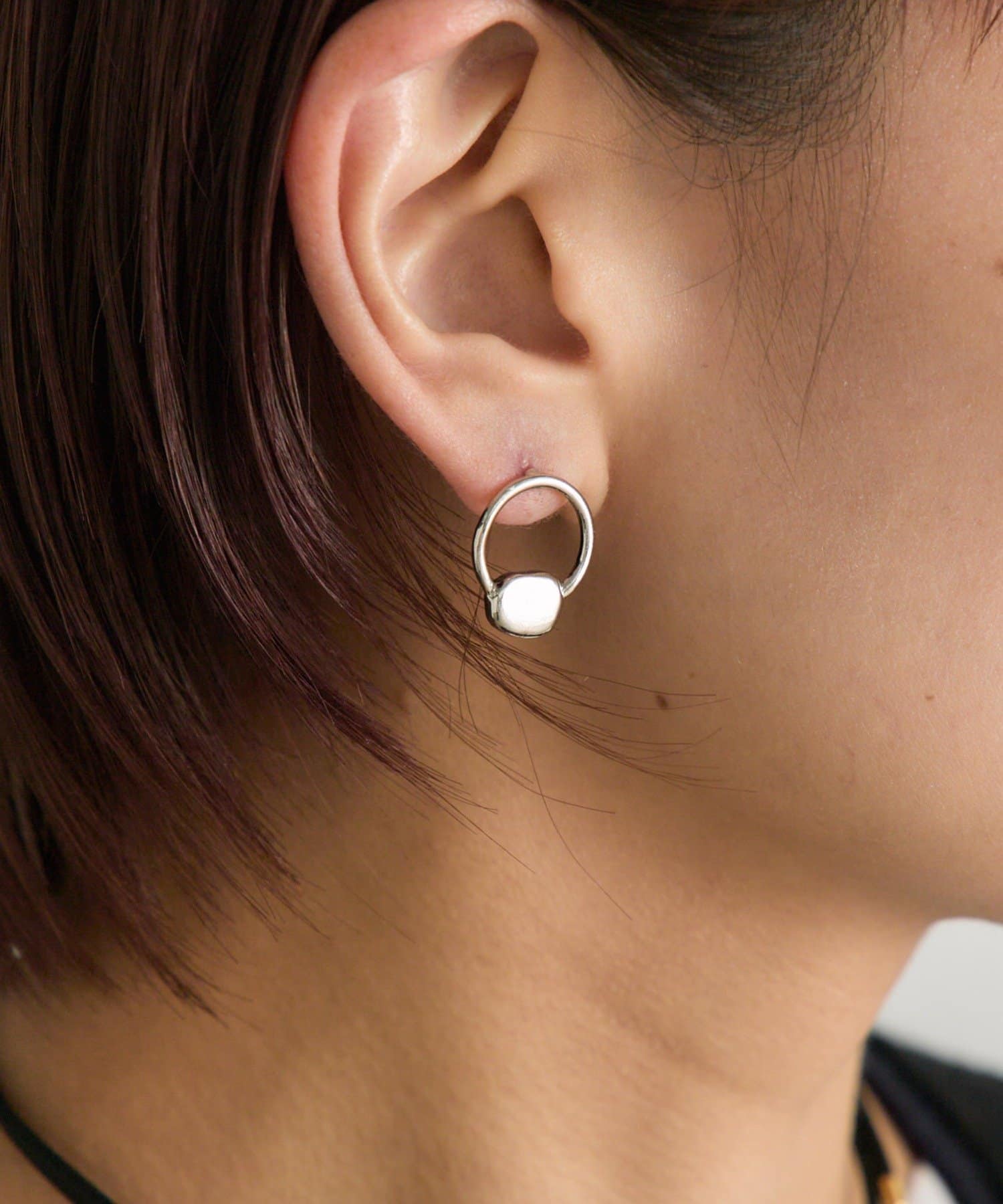 ear PAPILLONNER(イア パピヨネ) 【beq Pettina(ベック ペティーナ)】ビーンズサークルピアス