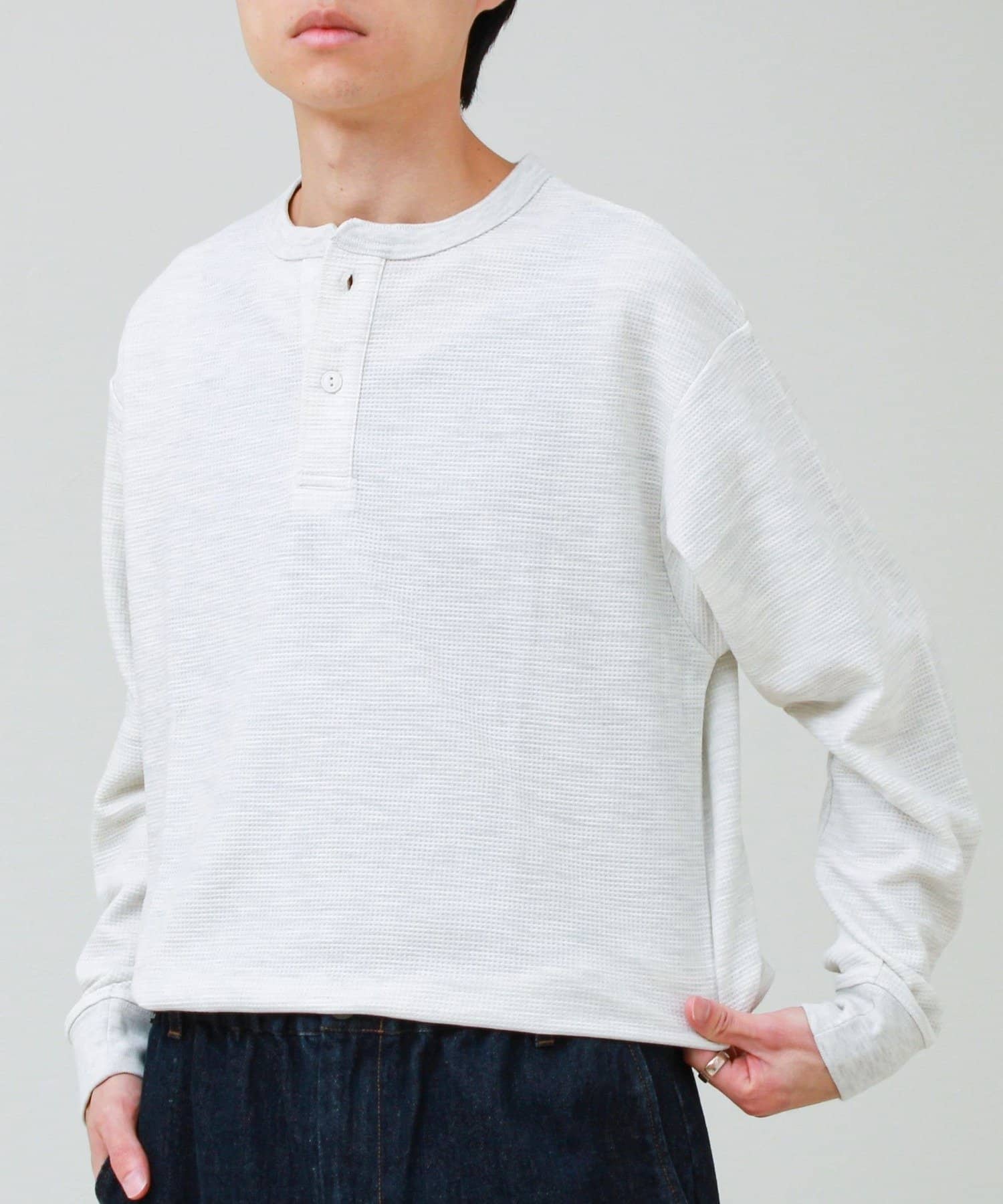 FREDY & GLOSTER(フレディ アンド グロスター) ワッフルヘンリーネックロンＴ