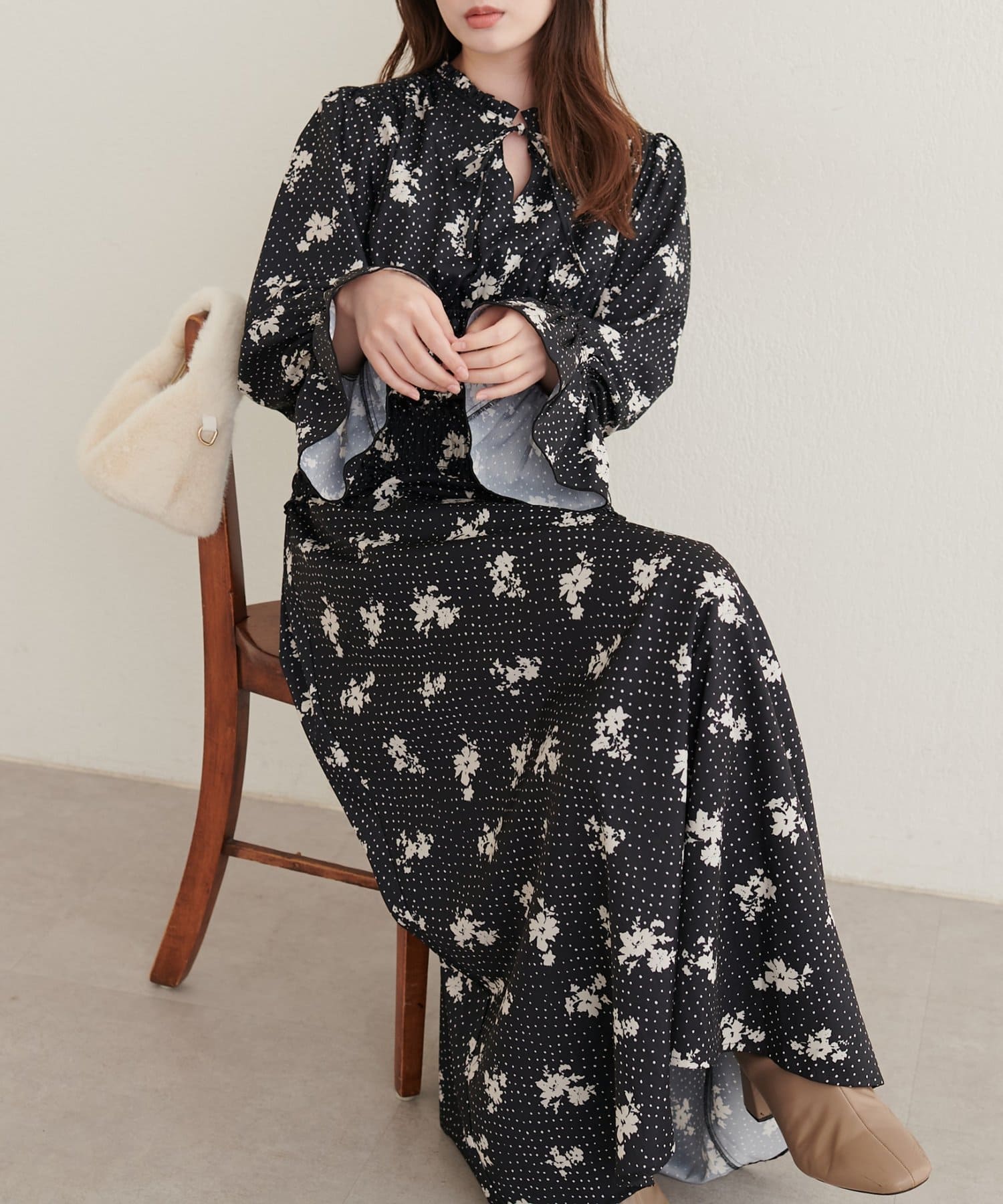 natural couture(ナチュラルクチュール) 【パルクロ限定】ウエストシャーリングキャンディスリーブワンピース