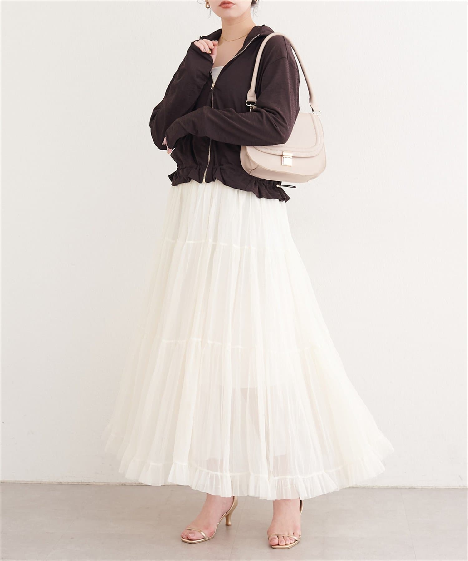 NICE CLAUP / OLIVE des OLIVE OUTLET(ナイスクラップ  / オリーブ デ オリーブ アウトレット) 【natural couture】バックフリル裾ドロストUVパーカー
