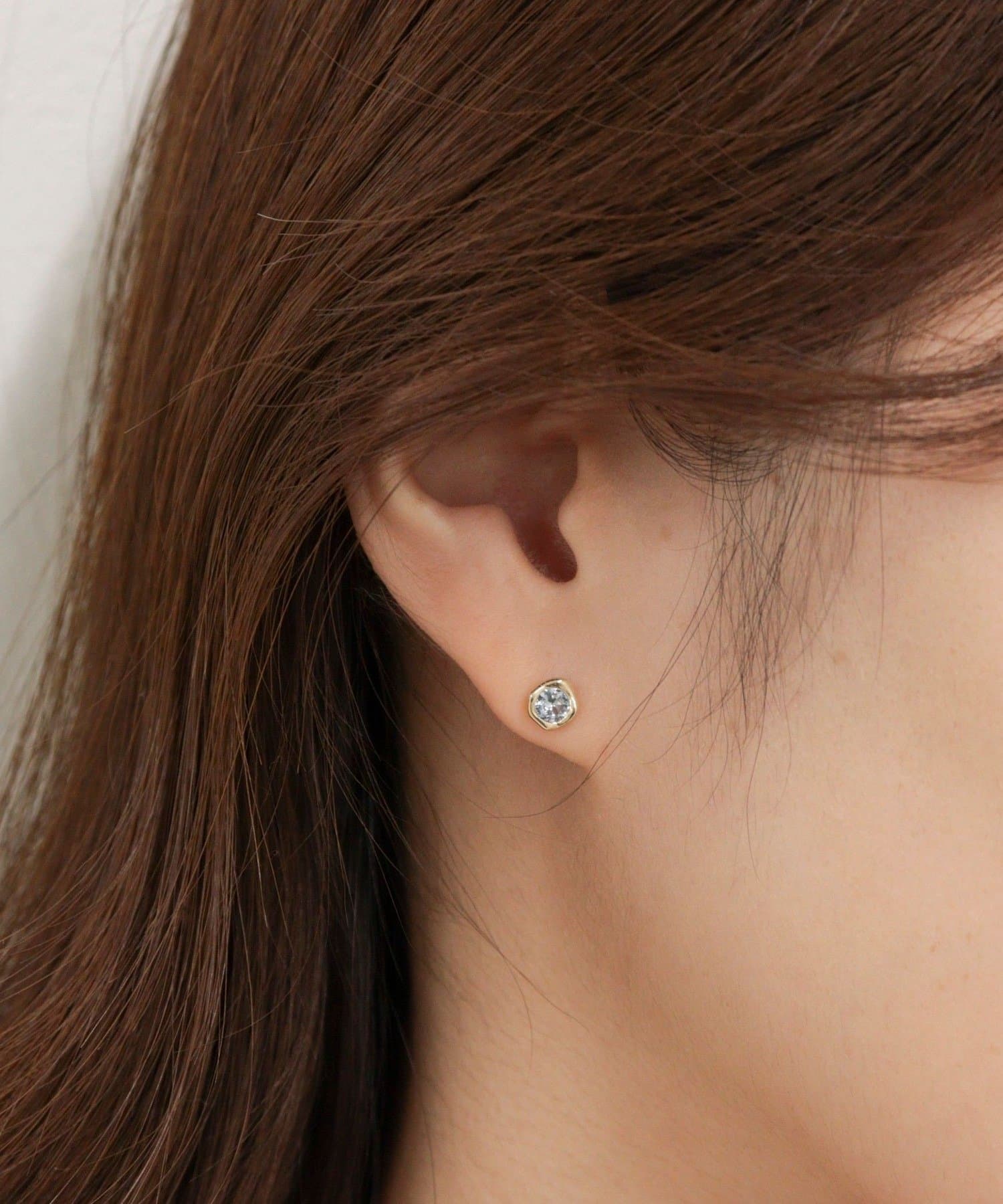 FREDY & GLOSTER(フレディ アンド グロスター) プチビジューピアス