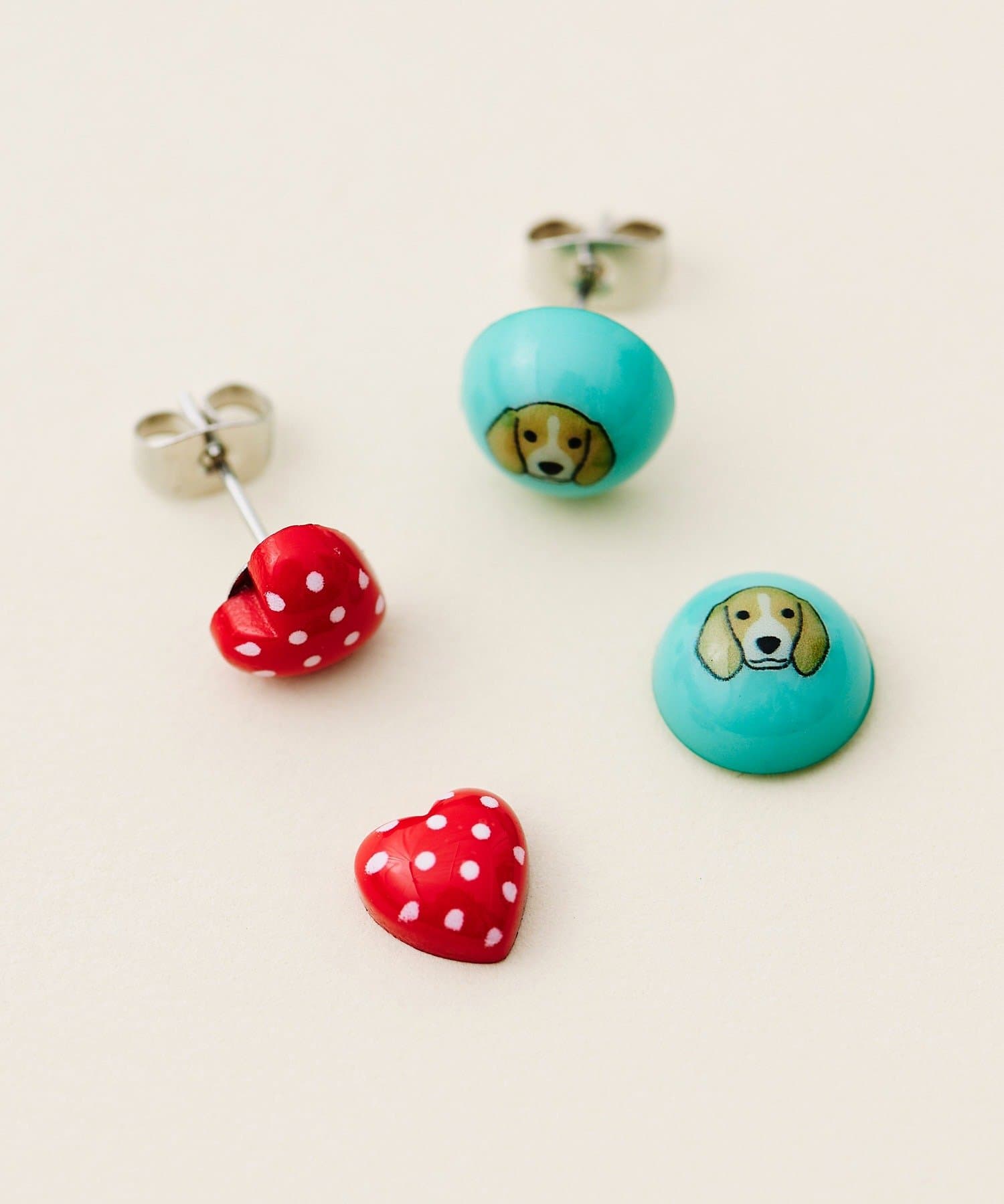 3COINS(スリーコインズ) プリントピアス4個セット