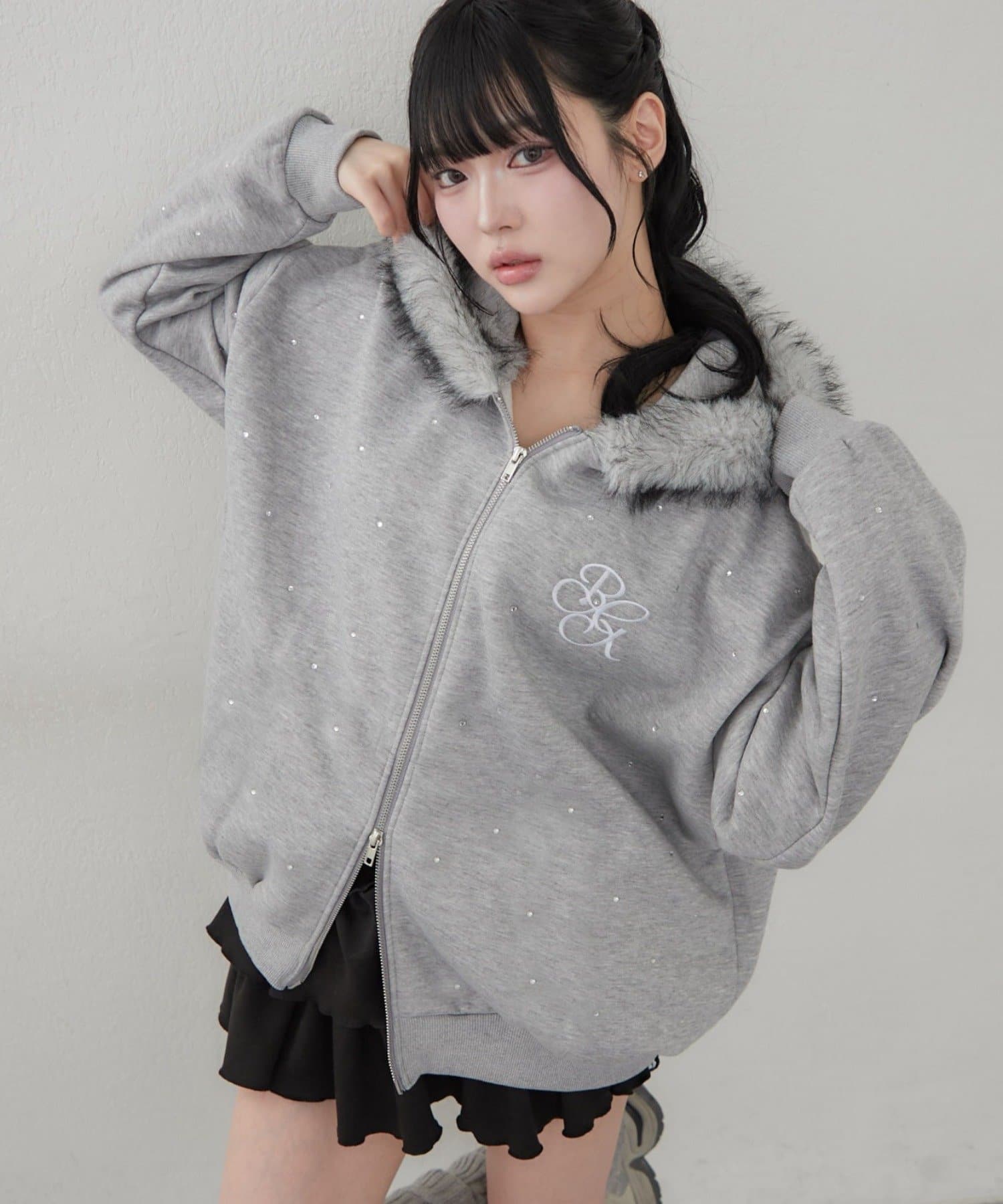 NICE CLAUP / OLIVE des OLIVE OUTLET(ナイスクラップ  / オリーブ デ オリーブ アウトレット) 【continuer】ラインストーンBigフェイクファーパーカー