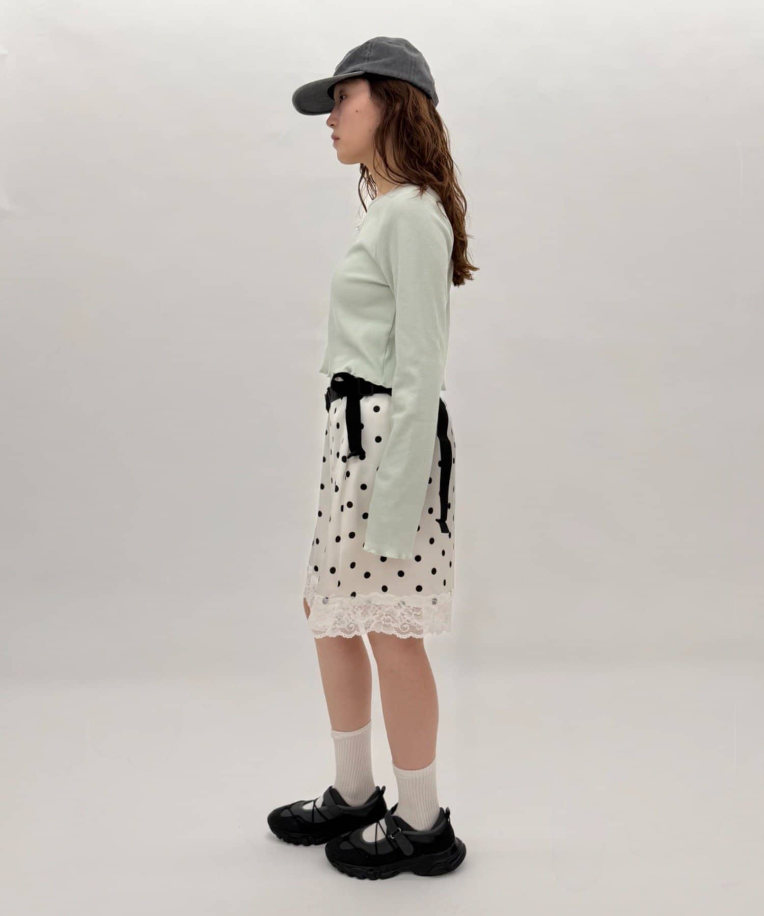 w closet(ダブルクローゼット) レースタグリブロングTシャツ