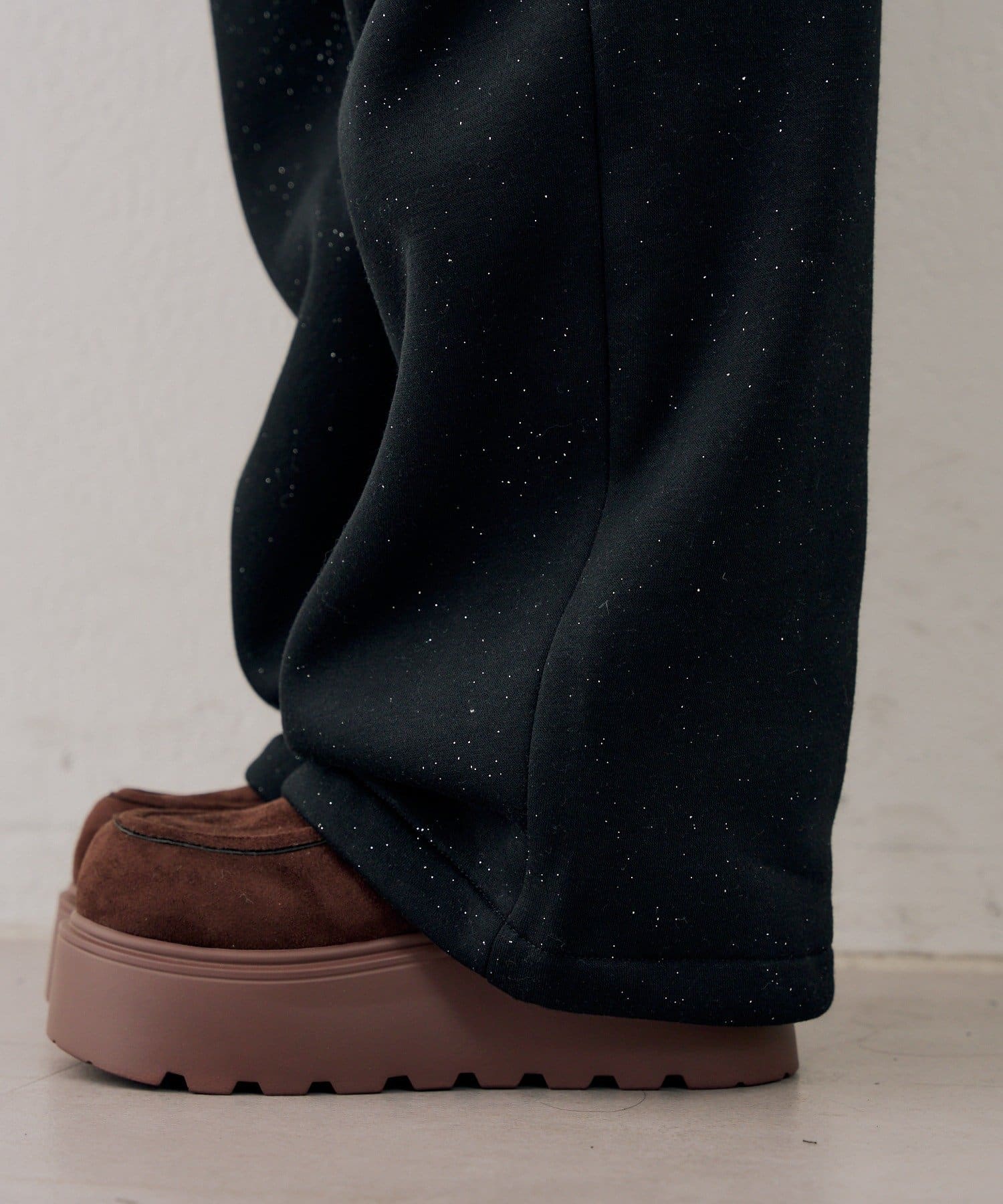 NICE CLAUP / OLIVE des OLIVE OUTLET(ナイスクラップ  / オリーブ デ オリーブ アウトレット) 【ANOTHER BRANCH】【セットアップ可能】裏毛バックロゴスエットパンツ