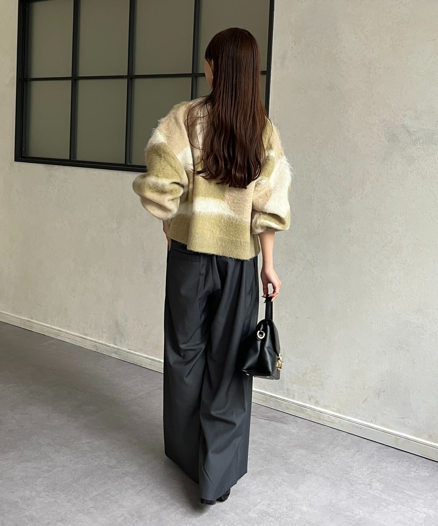 Thevon.(ゼヴォン) ニュアンス柄シャギーニット