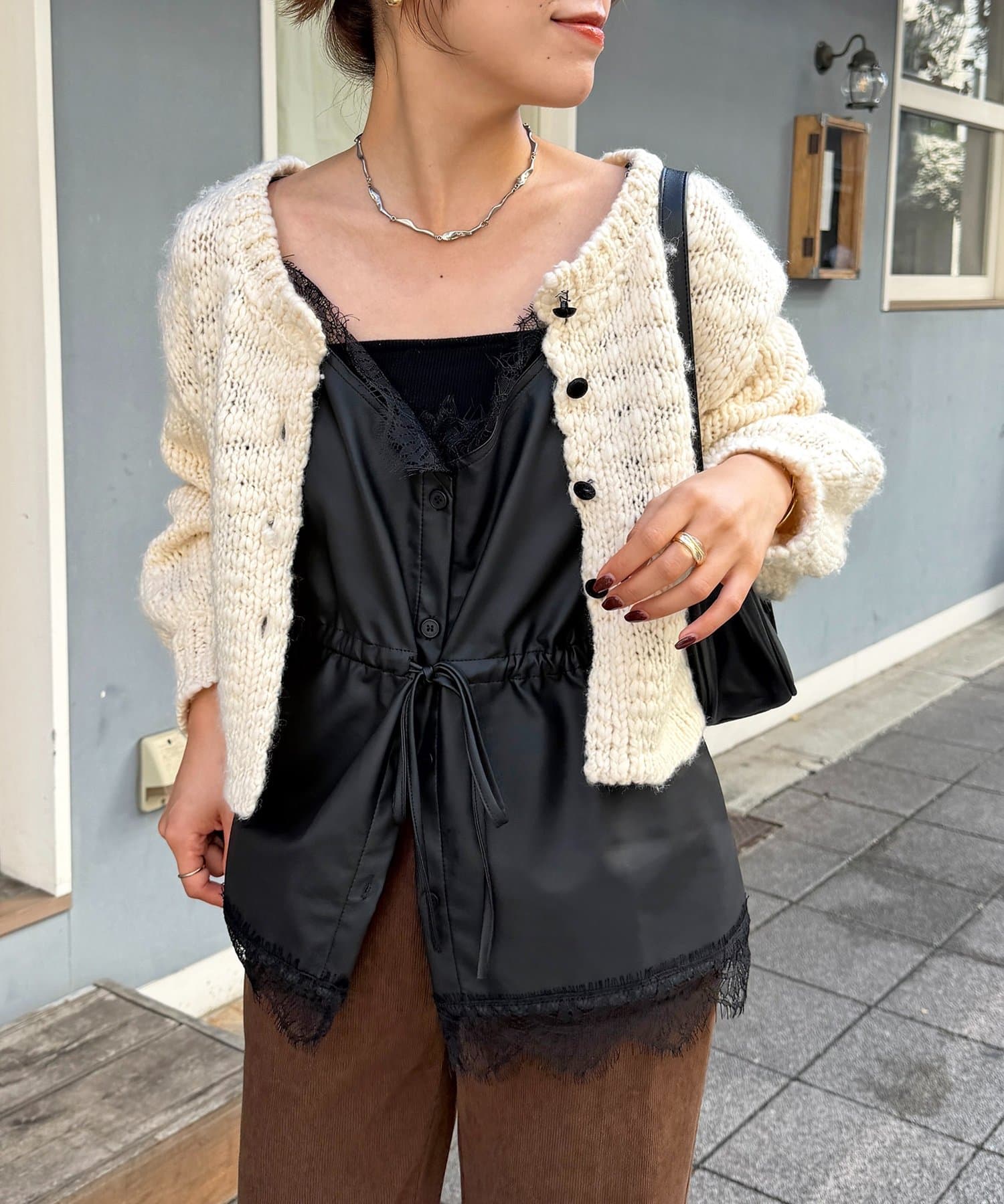 Thevon.(ゼヴォン) Fレザーリボンドロストキャミチュニック