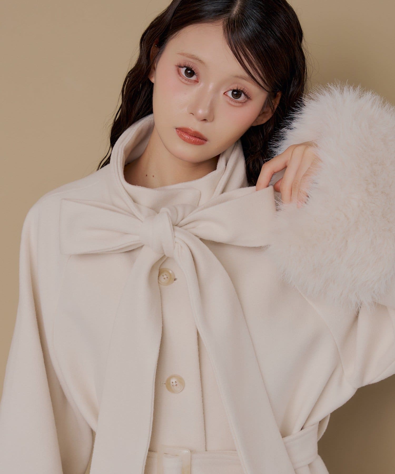 Chico(チコ) リボンファーケープコート【10/15(木)0:00～1000円OFFクーポン&ノベルティフェアスタート】