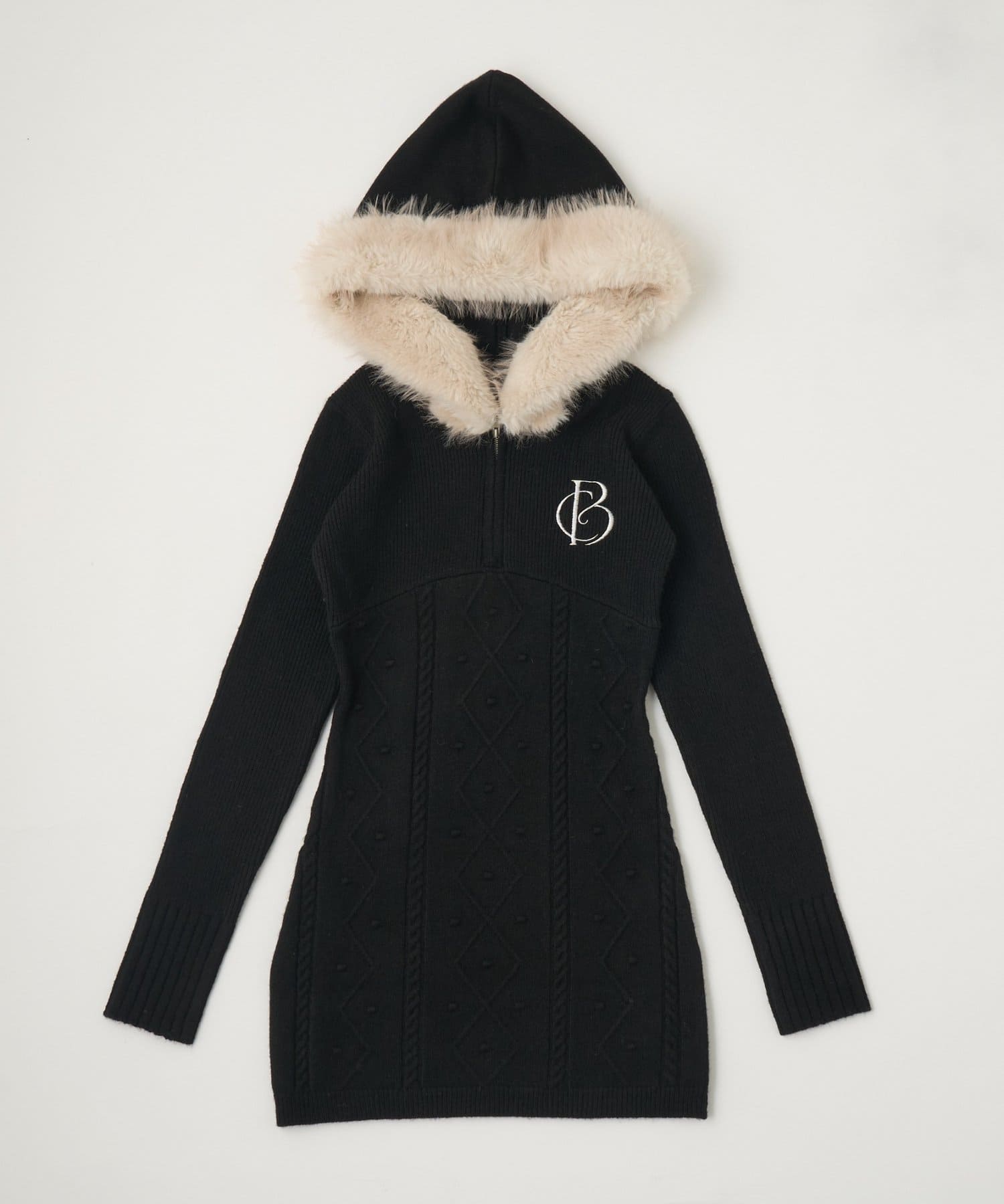 Belle Charme(ベルシャルム) Fur Hood Cable Knit Onepiece