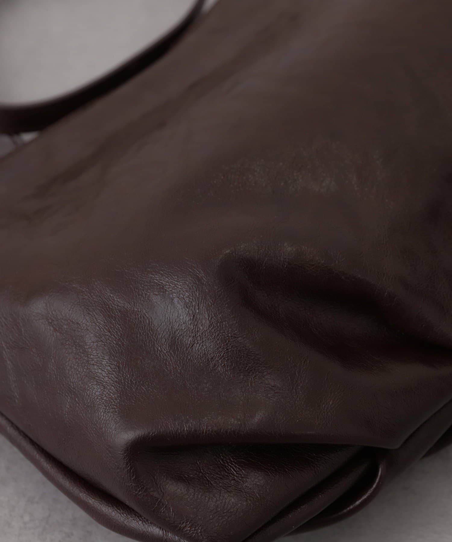 mystic(ミスティック) フェイクレザーラウンドBAG