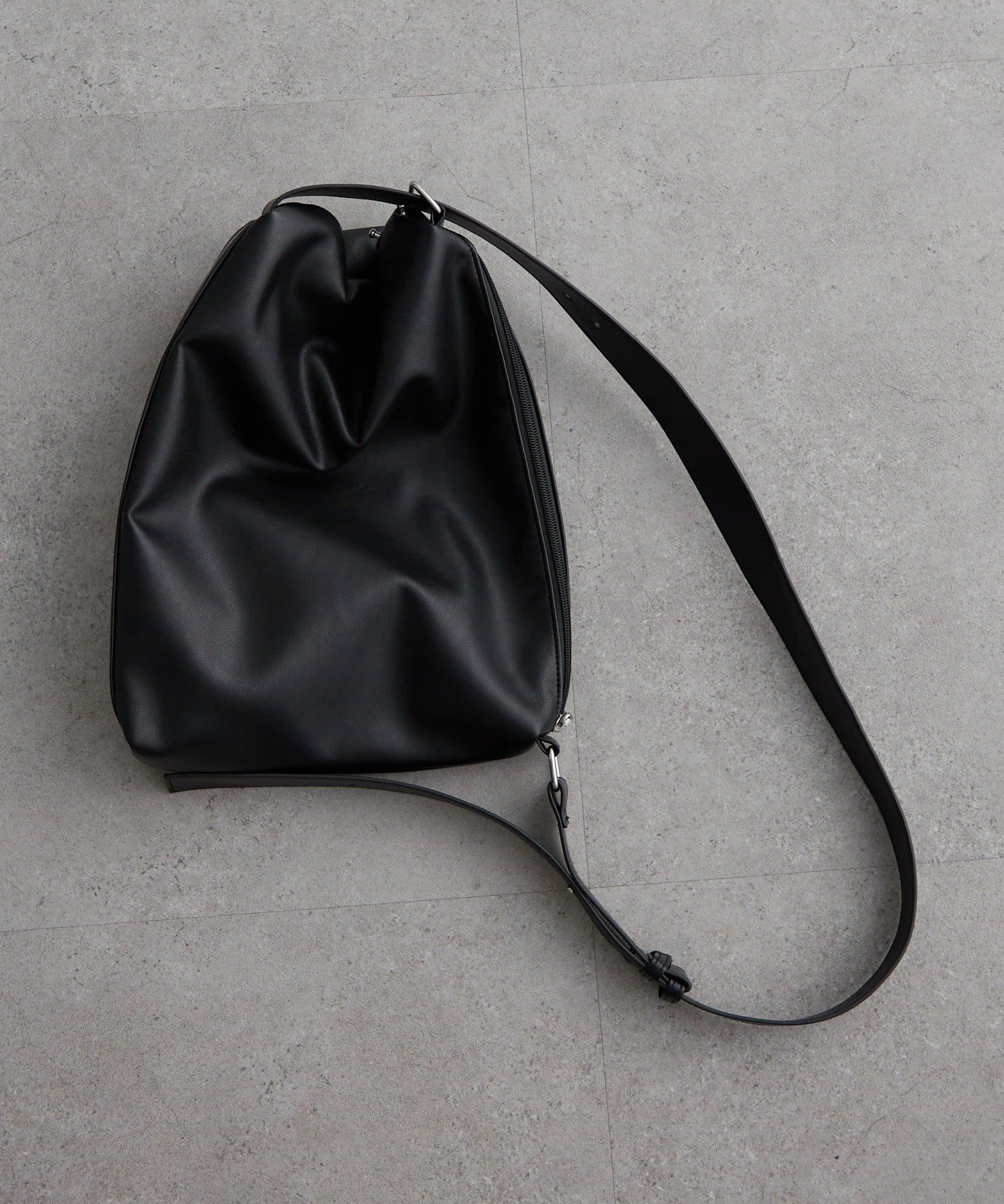 Remind me and forever(リマインドミーアンドフォーエバー) 【@_misato____】マルチウェイレザーショルダーBAG