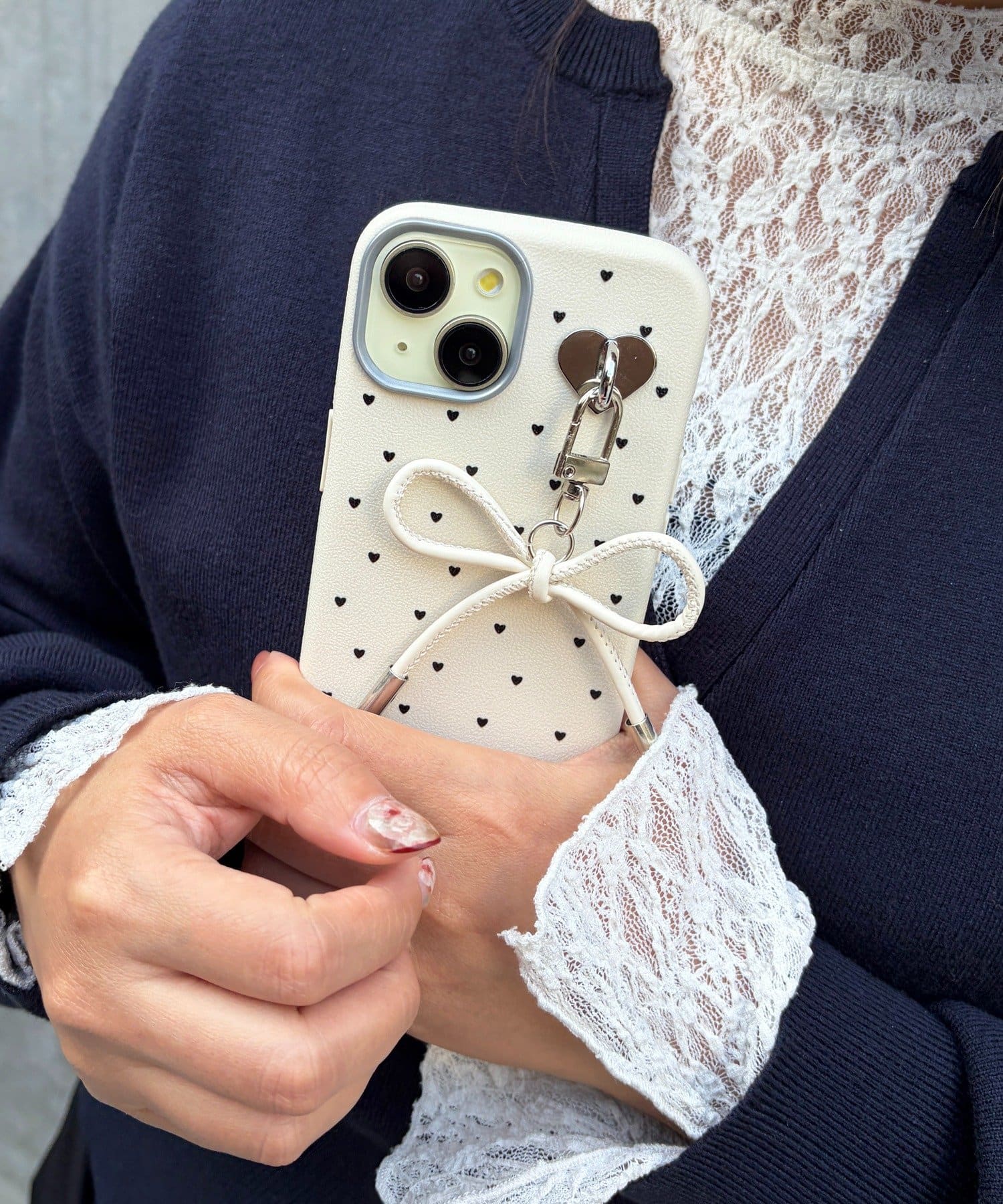 Lattice(ラティス) 【新色追加！】リボンハートドットスマホケース(iPhone15)