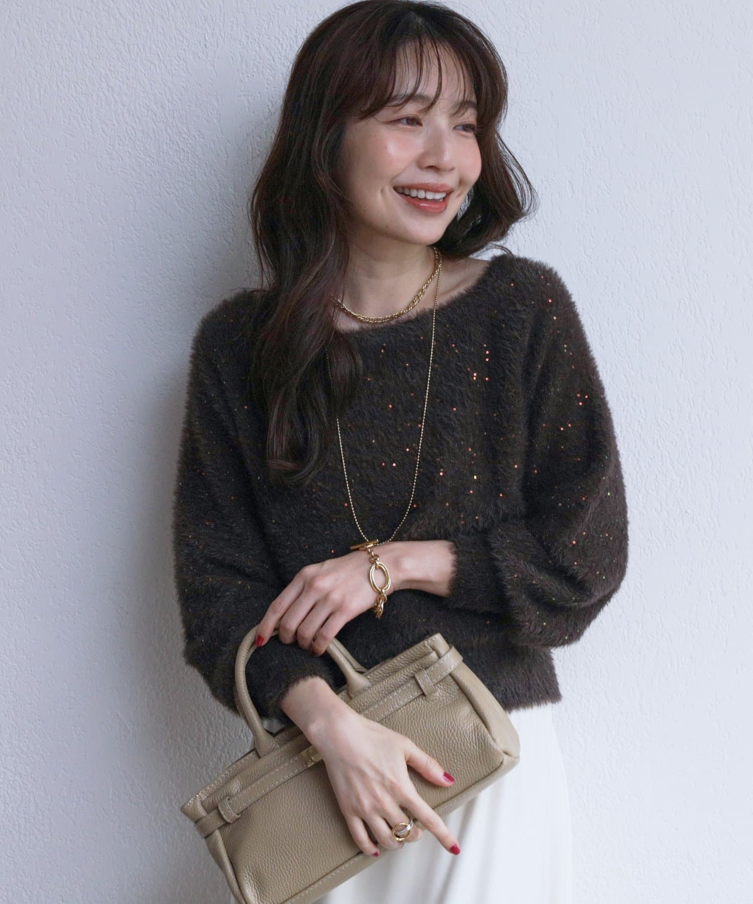 La boutique BonBon(ラブティックボンボン) お花スパンコールラメフェザーニット