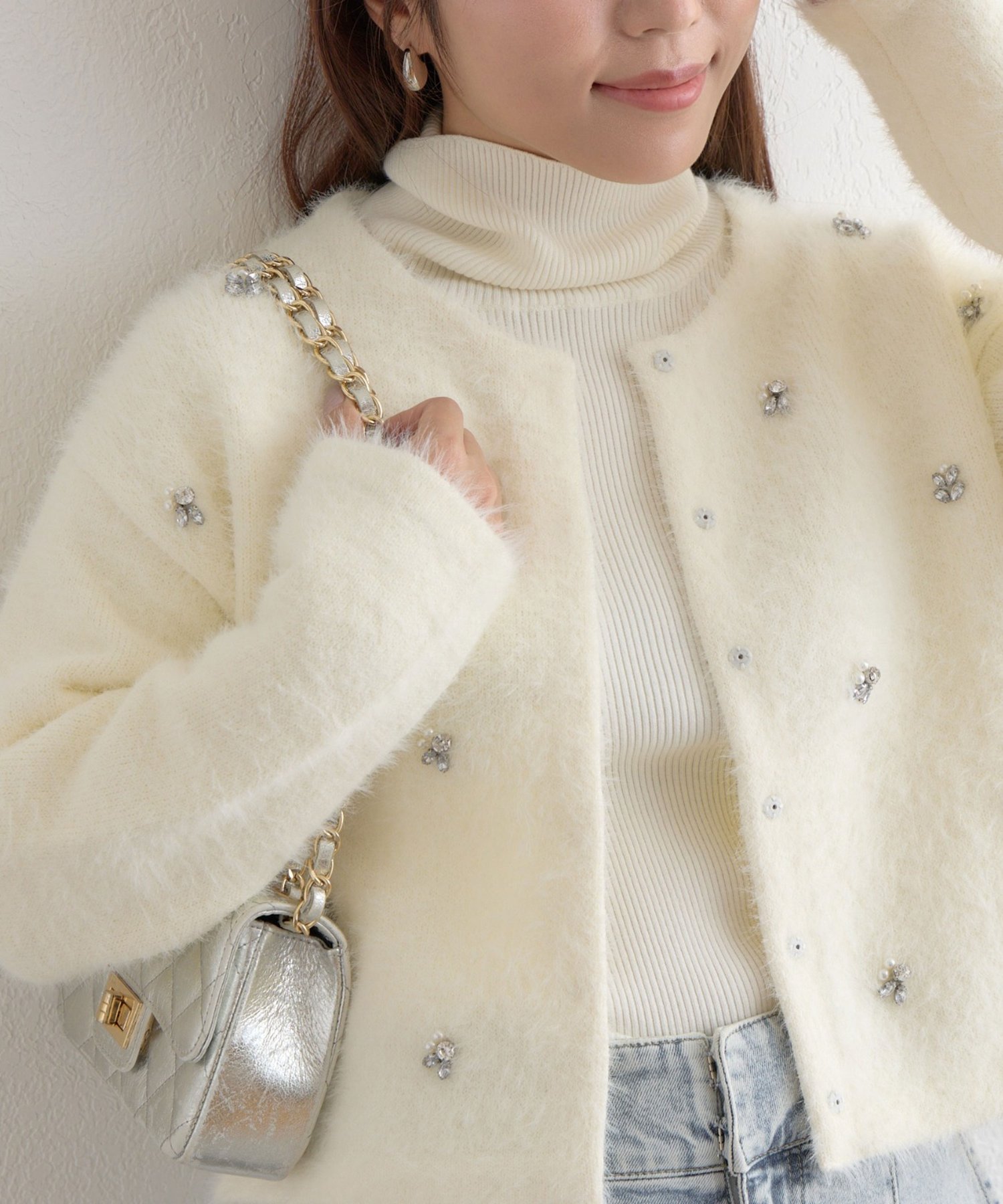 La boutique BonBon(ラブティックボンボン) フェザーヤーンビジュー刺繍ジャケットカーディガン