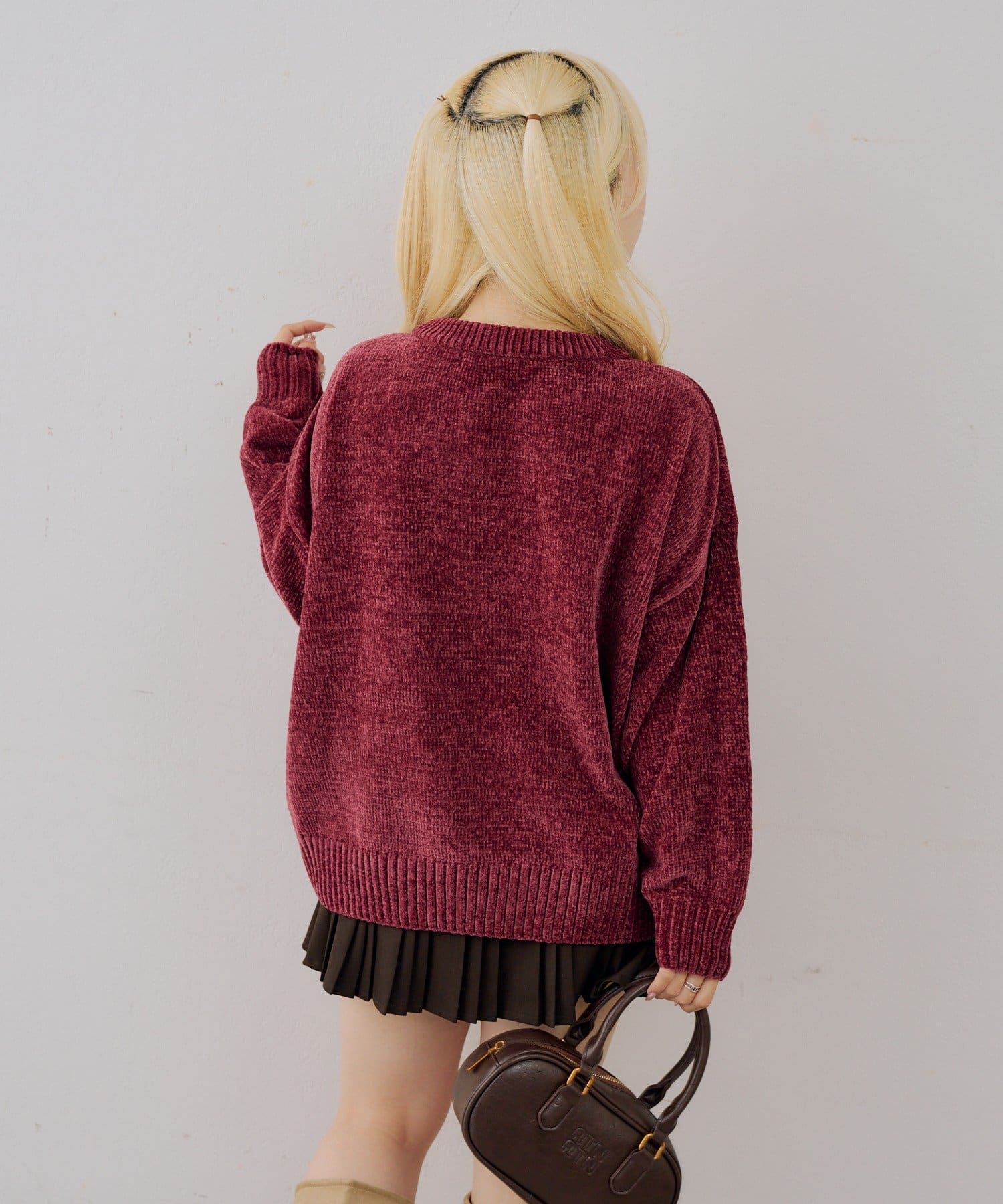 NICE CLAUP / OLIVE des OLIVE OUTLET(ナイスクラップ  / オリーブ デ オリーブ アウトレット) 【ANOTHER BRANCH】ベロアモールBIGロゴプルオーバー