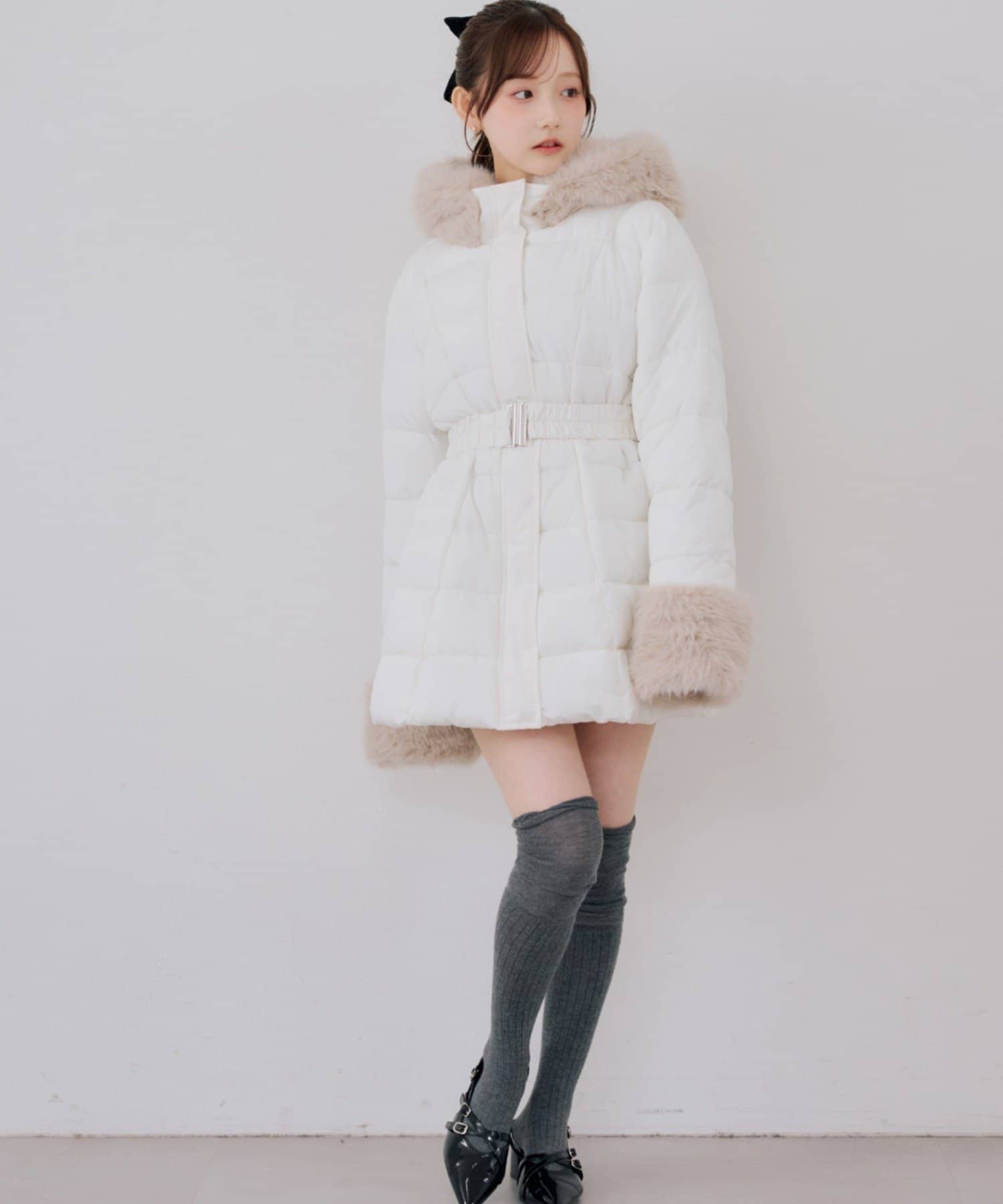 RMAF】ベルト付フェイクファー中綿コート | NICE CLAUP / OLIVE des
