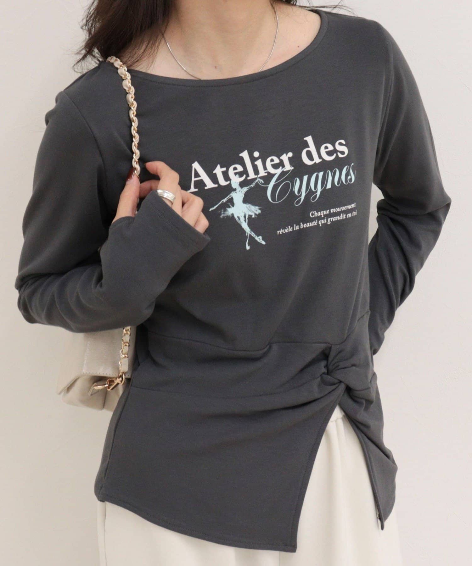 FREDY & GLOSTER(フレディ アンド グロスター) ツイストデザインballetロンTシャツ