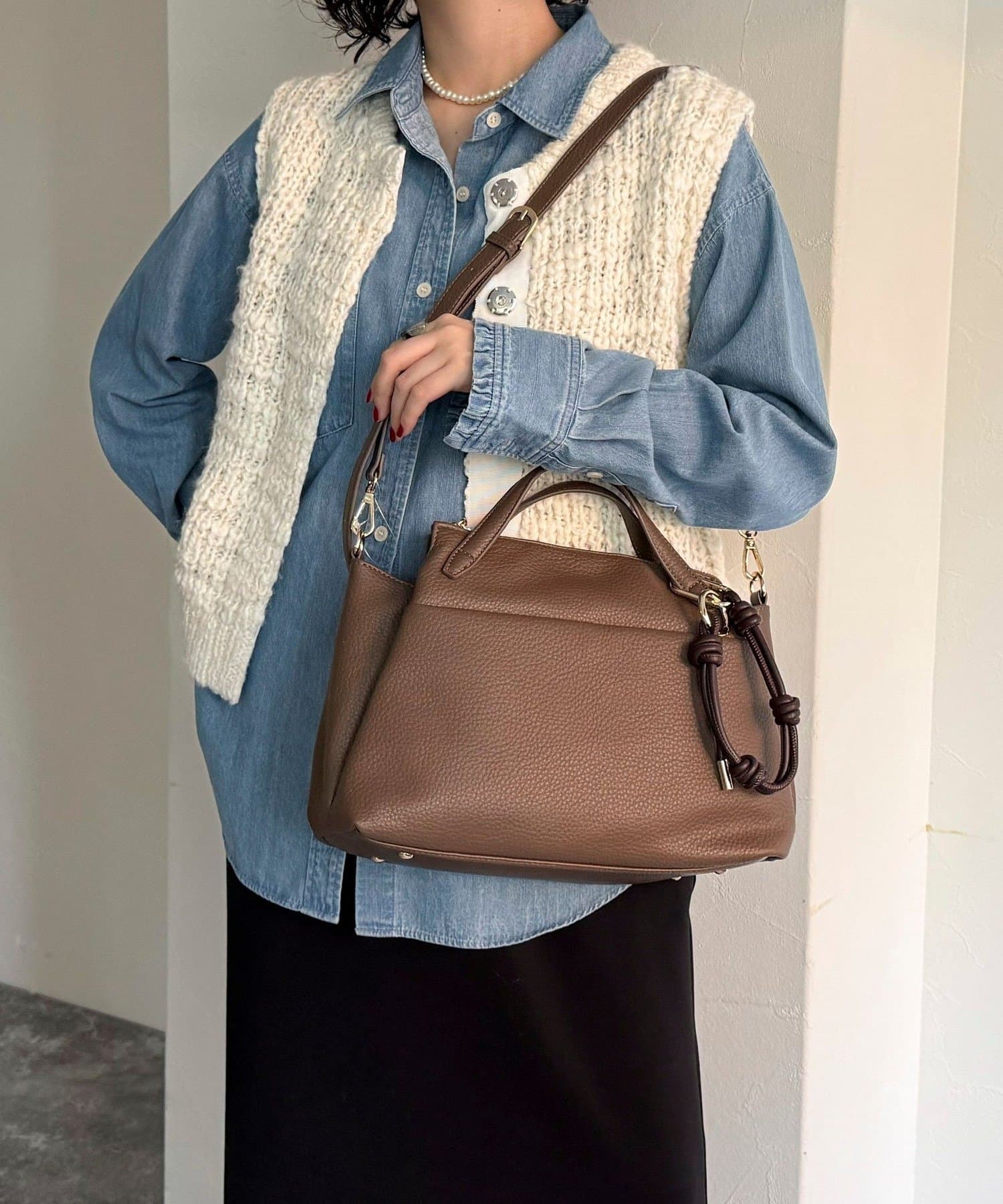 FREDY & GLOSTER(フレディ アンド グロスター) チャーム付きシボ2WAYバッグ
