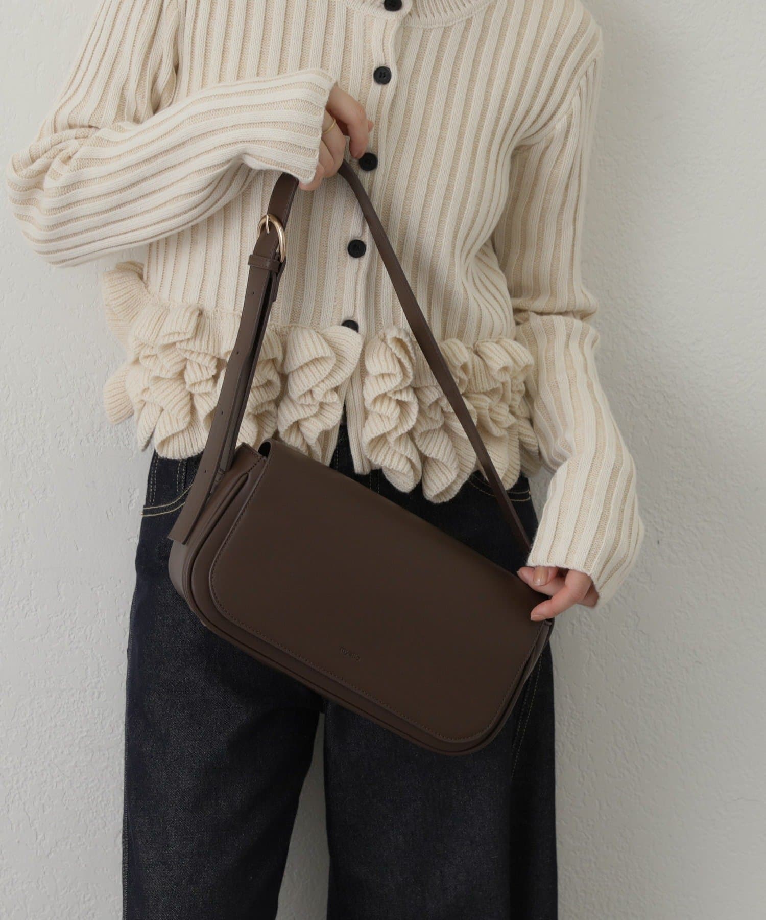 mystic(ミスティック) ステッチフラップBAG