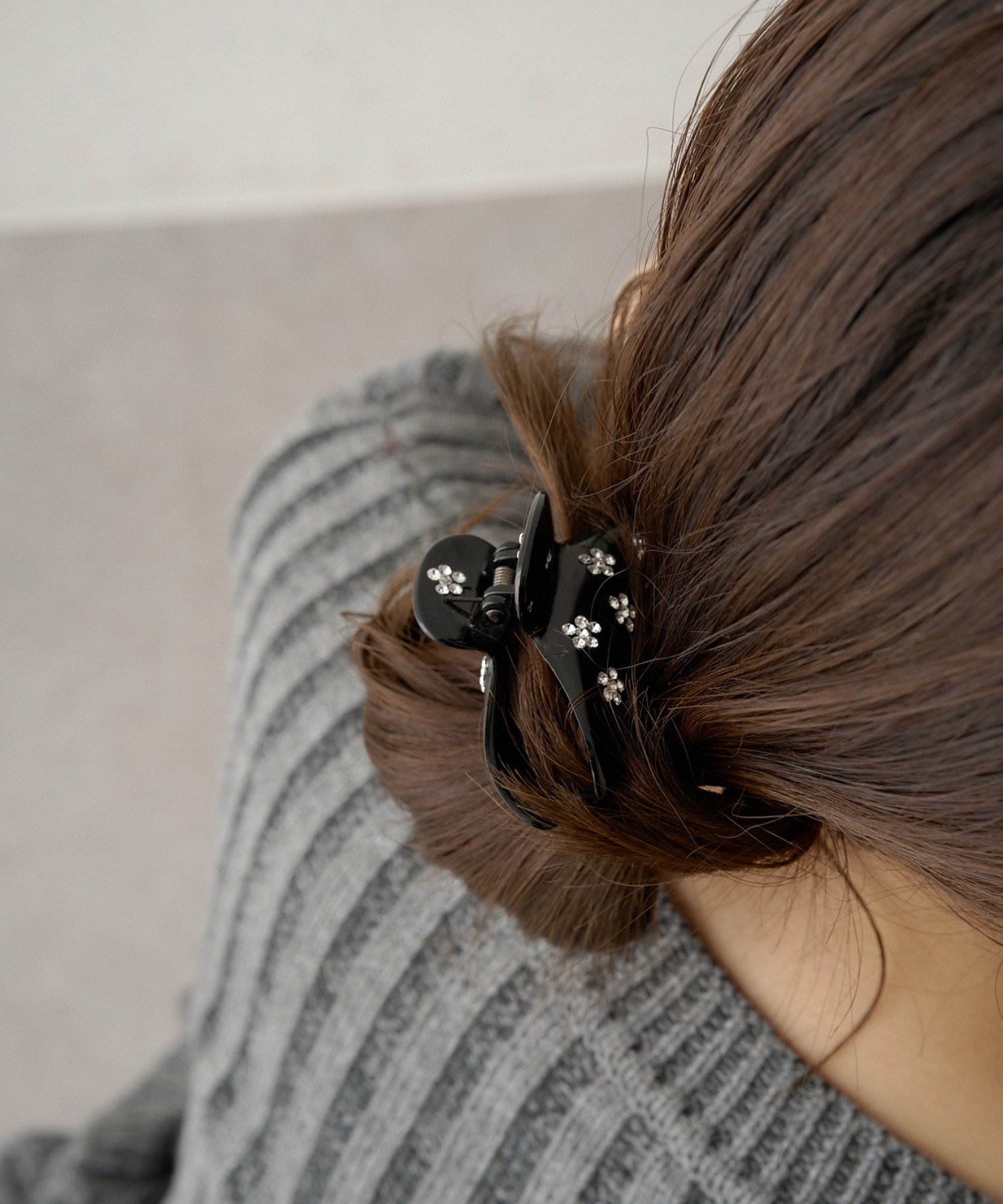 mystic(ミスティック) フラワービジューヘアクリップ