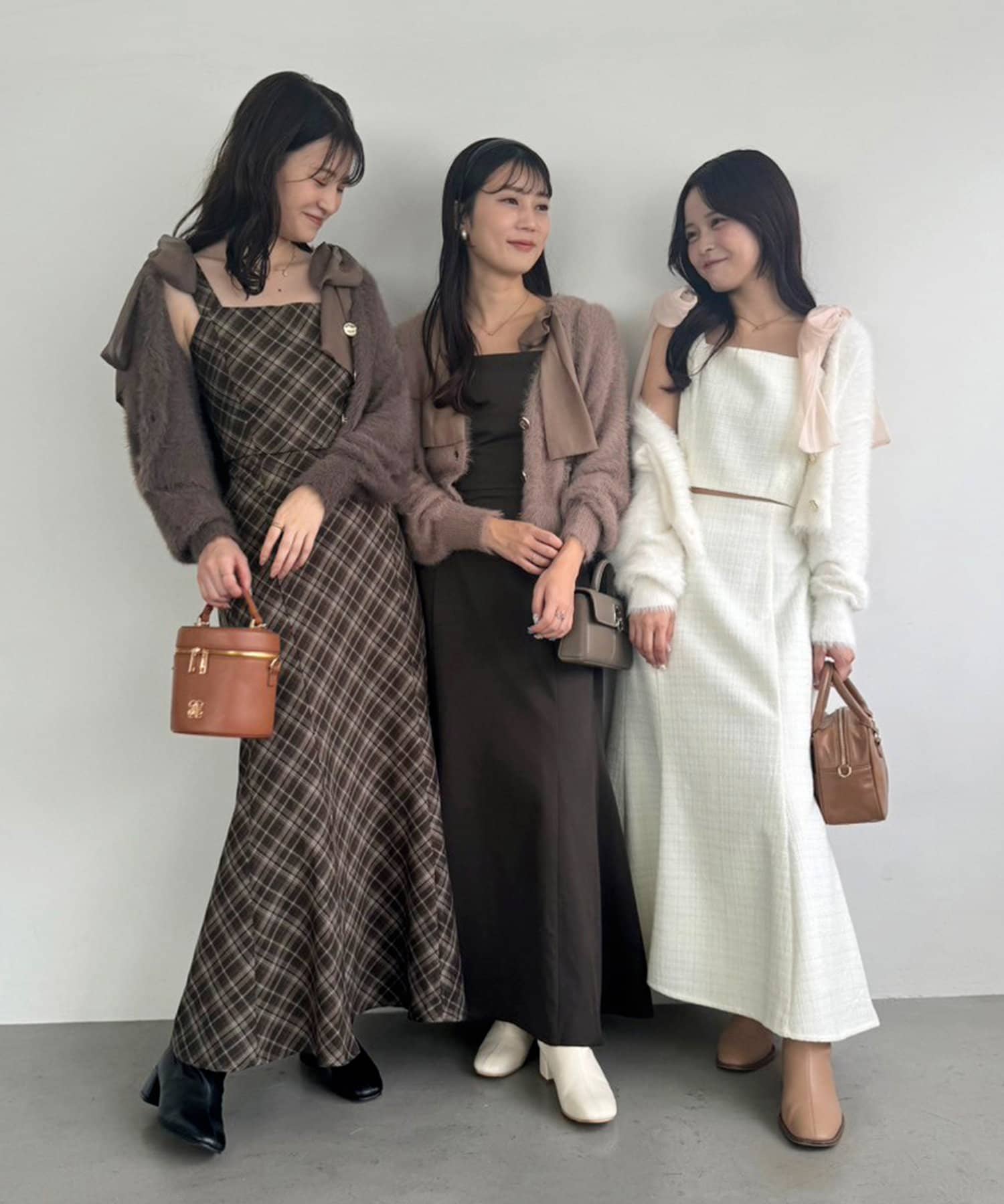 NICE CLAUP / OLIVE des OLIVE OUTLET(ナイスクラップ  / オリーブ デ オリーブ アウトレット) 【one after another】バックレースアップスカート/S・Mサイズ