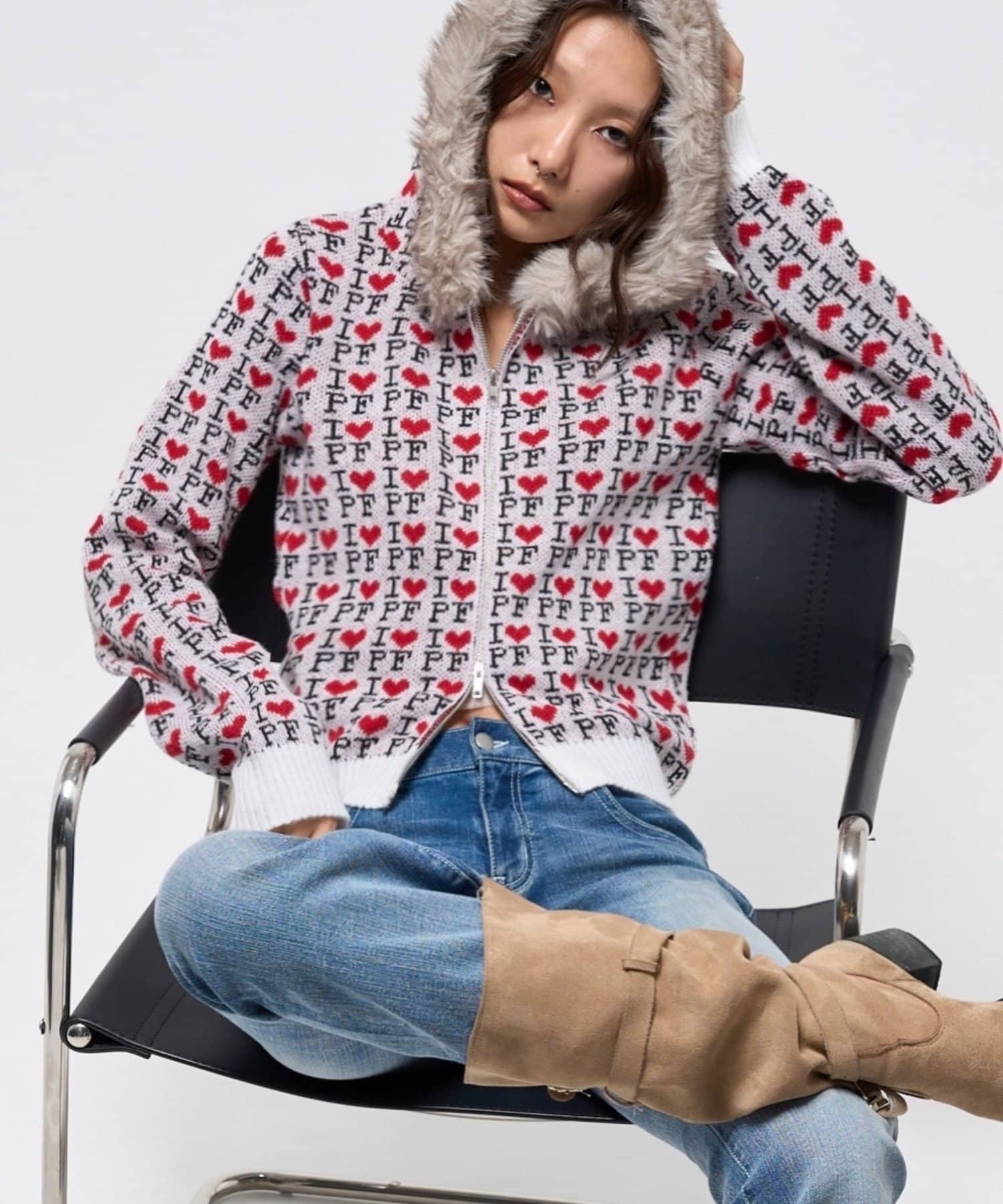 WHO’S WHO gallery(フーズフーギャラリー) 【WEB限定カラーあり】I ♡ PFニットパーカー