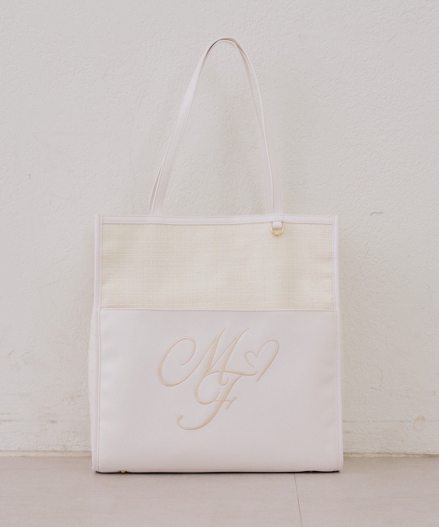 NICE CLAUP / OLIVE des OLIVE OUTLET(ナイスクラップ  / オリーブ デ オリーブ アウトレット) 【continuer】推し活や旅行にぴったりロゴツイードキャリーオントート