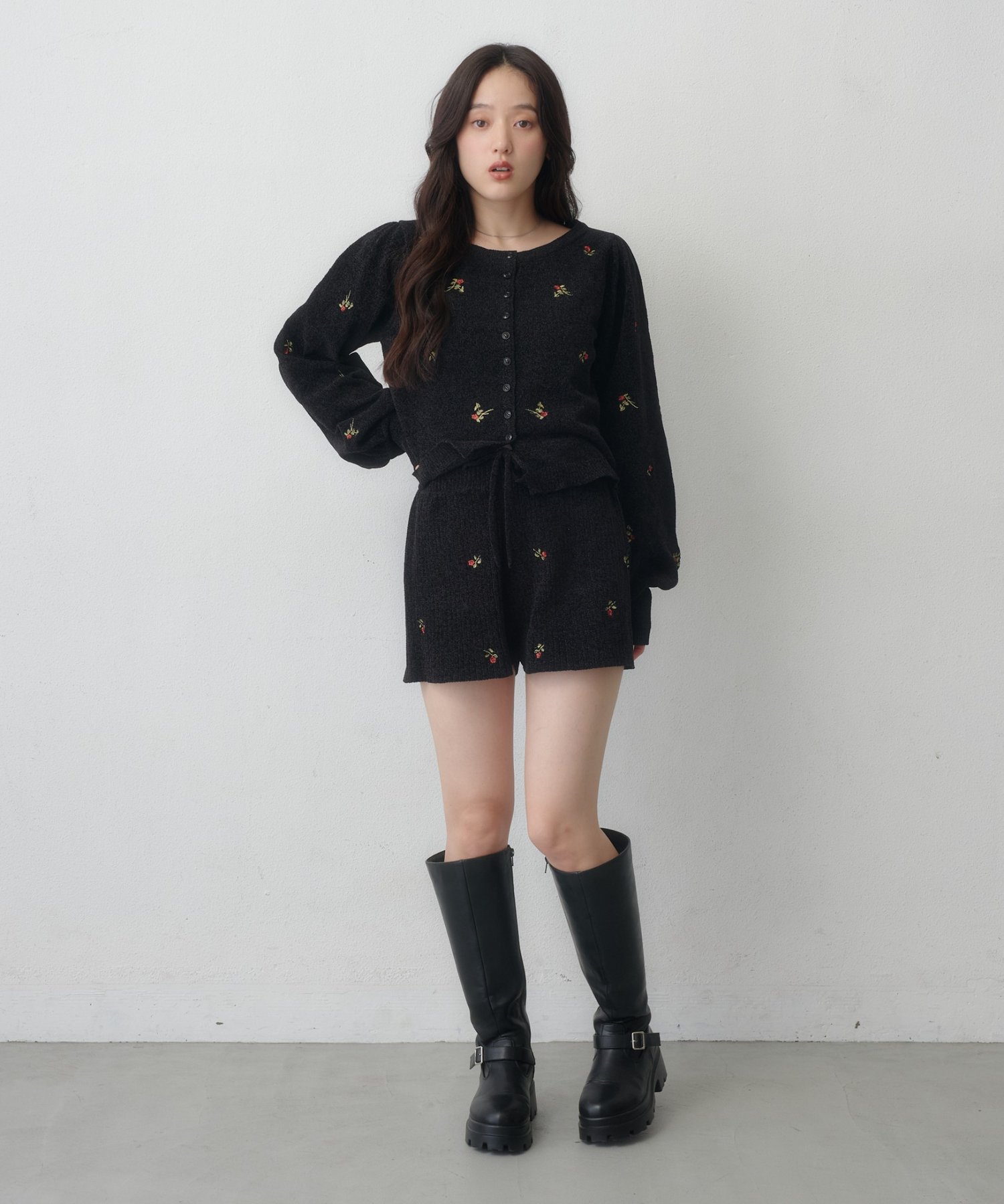 Kastane(カスタネ) 【11.6(金)18:00発売/WEB限定/SETUP】モール刺繍ショートパンツ