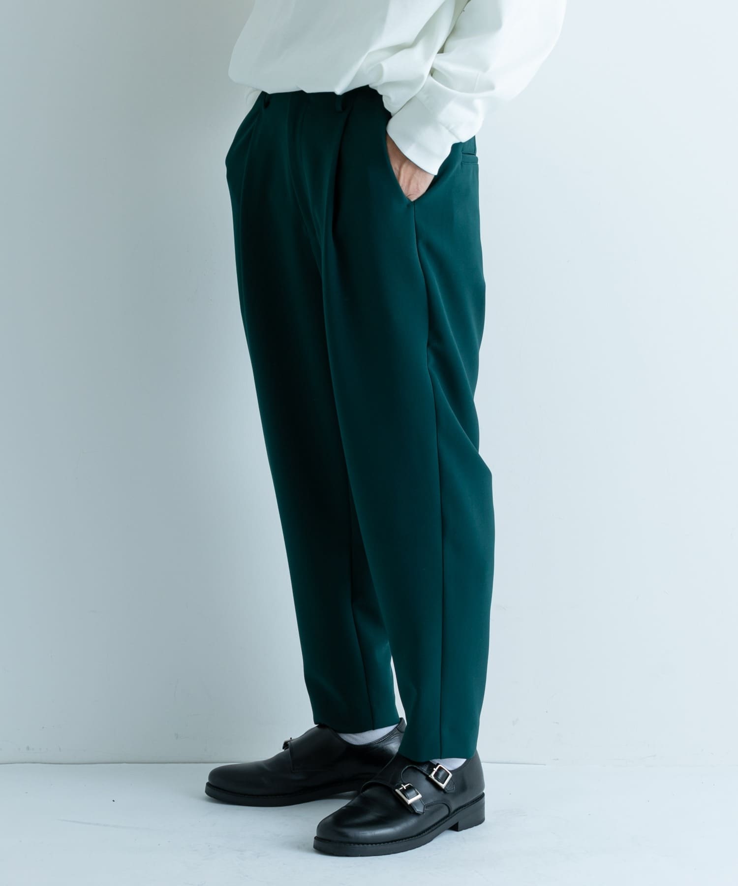スリム テーパードパンツ Lui S ルイス メンズ Pal Closet パルクローゼット パルグループ公式ファッション通販サイト スリム テーパードパンツ Lui S ルイス メンズ Pal Closet パルクローゼット パルグループ公式ファッション通販サイト
